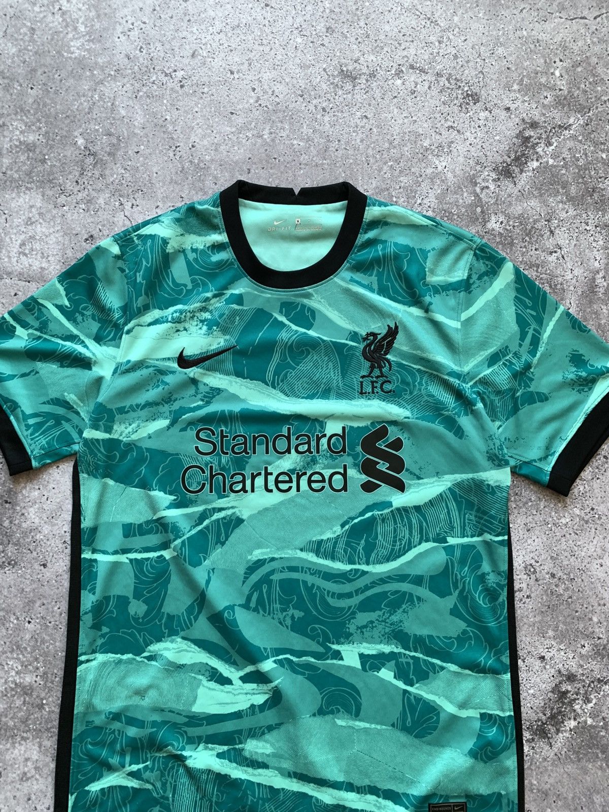 Nike 🔥NIKE LIVERPOOL 2020/21 AWAY FOOTBALL JERSEY SOCCER BLOCKCOR Size US M / EU 48-50 / 2 - 3 Thumbnail
