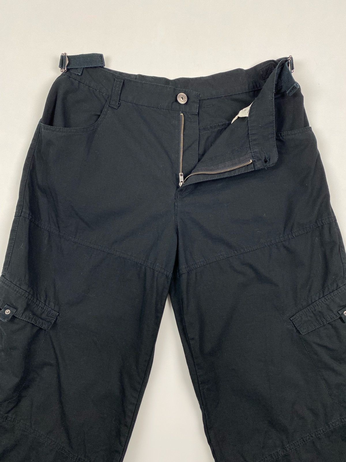 Airwalk 2000’s Vintage Airwalk Black Ripstop Baggy Cargo Pants Size US 35 - 6 Thumbnail