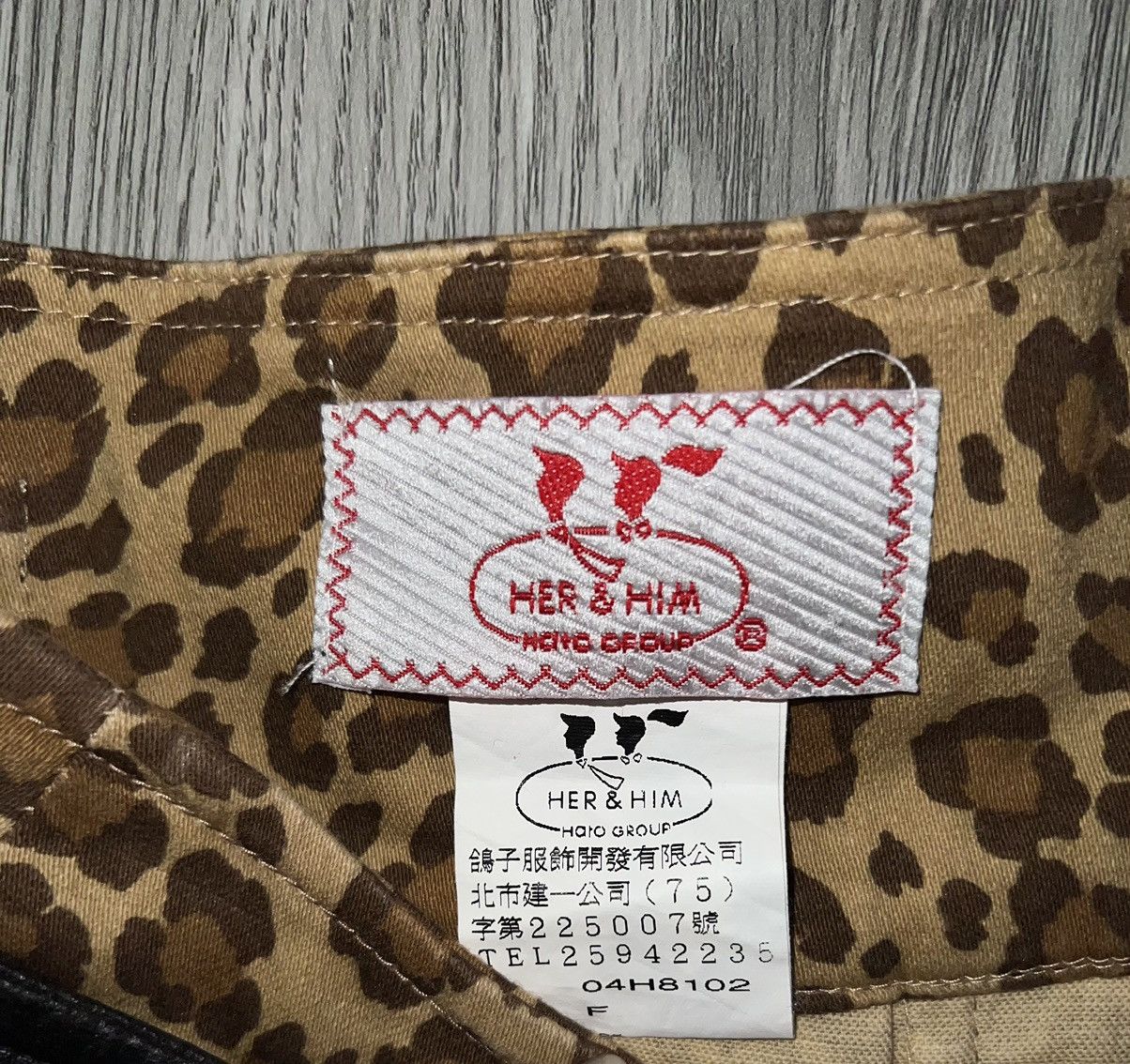 Japanese Brand Leopard pleated mini skirt 🧛🏻‍♀️🖤 Size 27" / US 4 / IT 40 - 6 Thumbnail