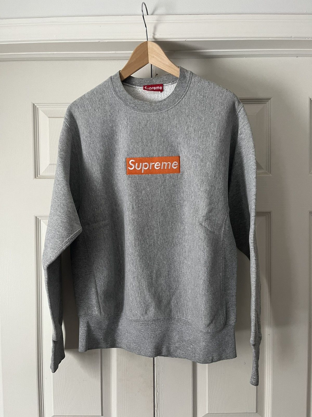 Supreme orange box logo crewneck online