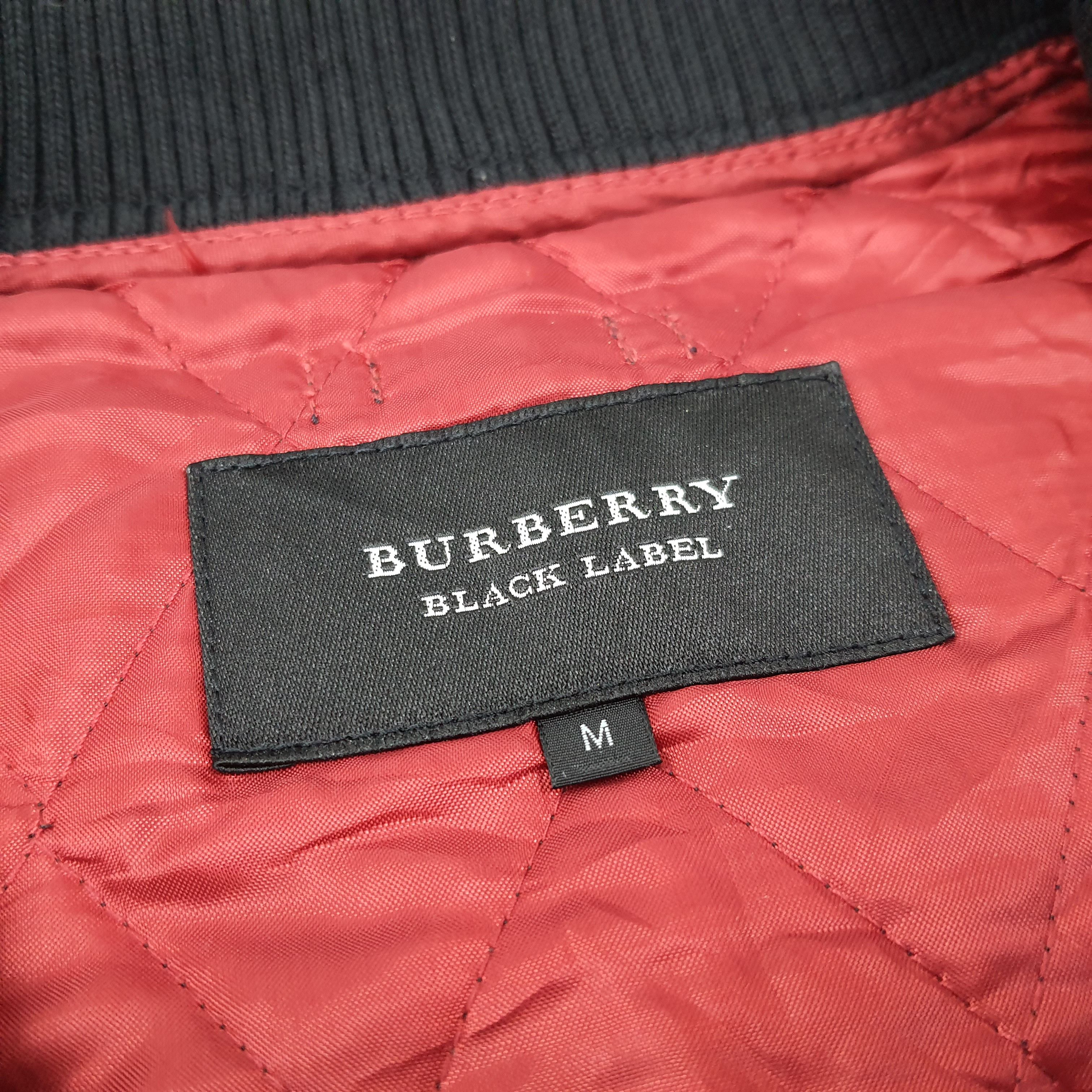 Burberry Vintage Burberry Black Label Jacket C243N34 Size US XS / EU 42 / 0 - 5 Thumbnail