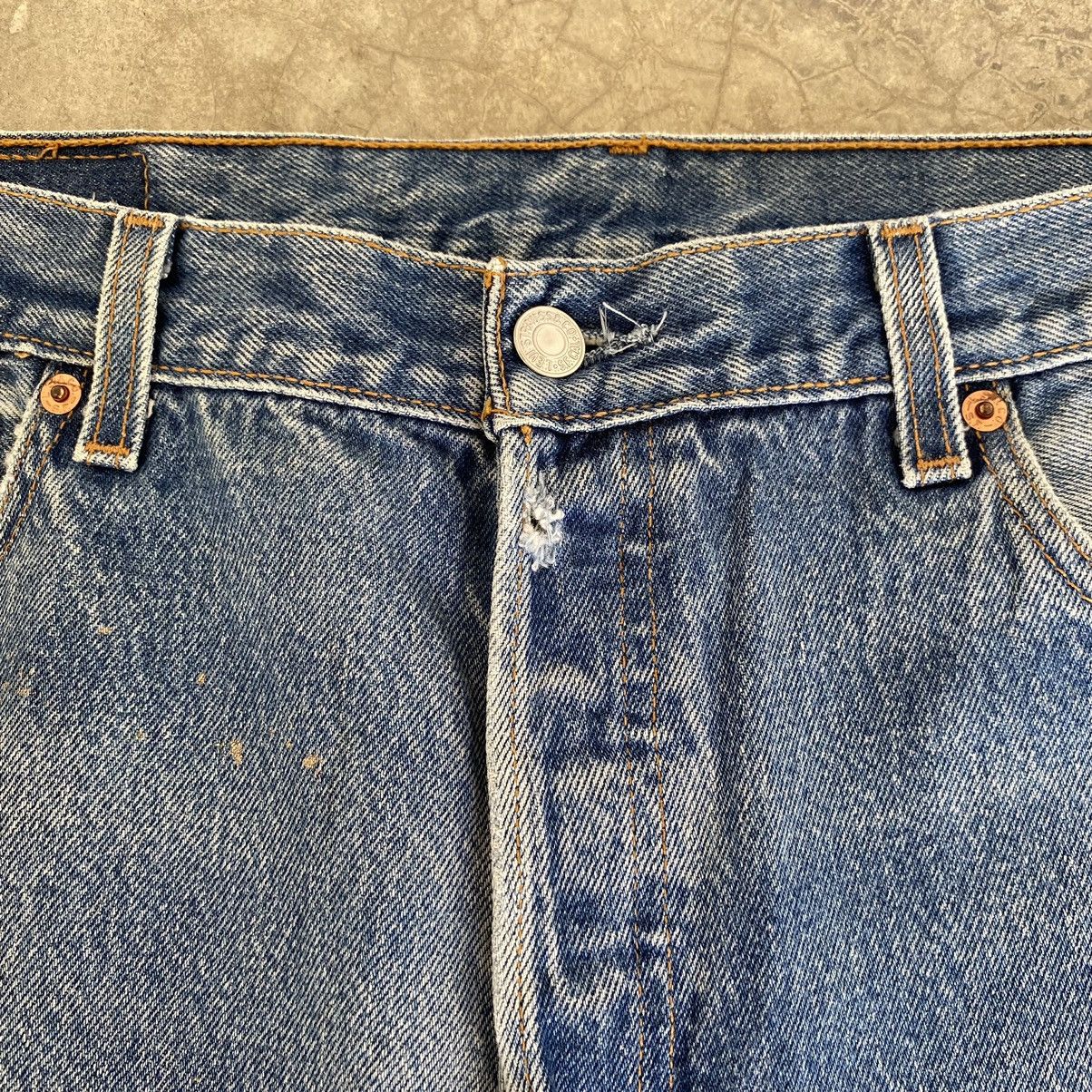 Levi's Size 36x30 VTG Late 90’s Levis 501 Stonewashed Blue Jeans Size US 36 / EU 52 - 12 Thumbnail