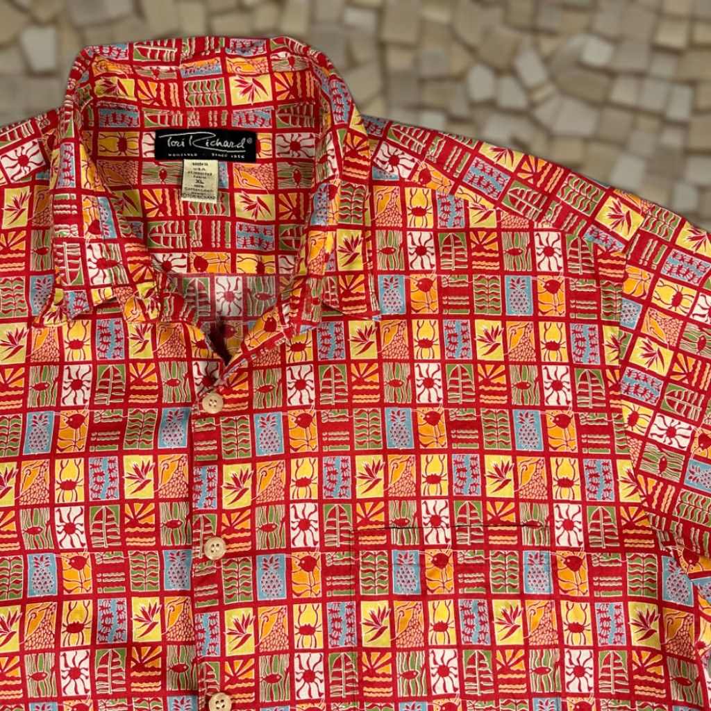 Tori Richard VINTAGE Tori Richard Hawaiian Shirt Adult EXTRA LARGE Red Aloha Geometric Fish Shirt XL Mens Size US XL / EU 56 / 4 - 1 Thumbnail