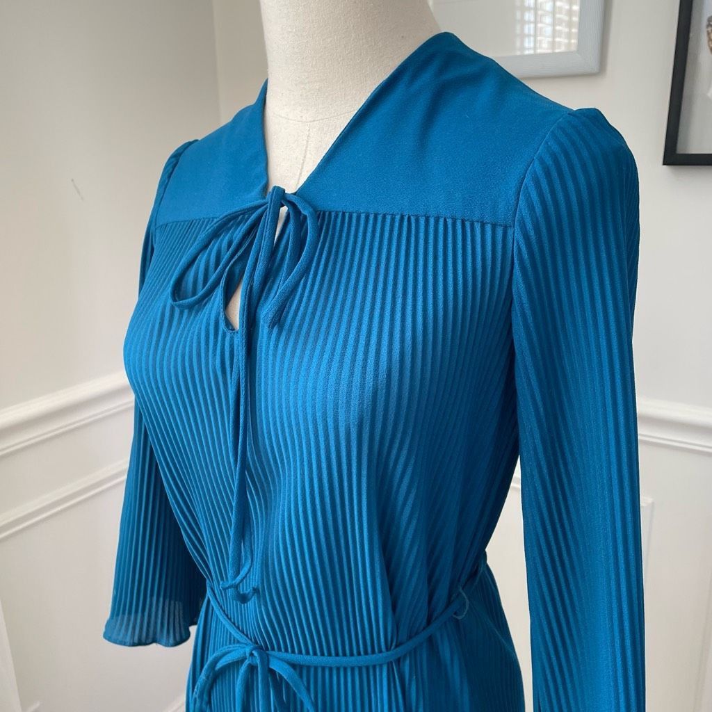 Vintage Vintage 70s Jo-A-Lynn Teal Mini Accordion Pleat Dress S Size S / US 4 / IT 40 - 5 Thumbnail