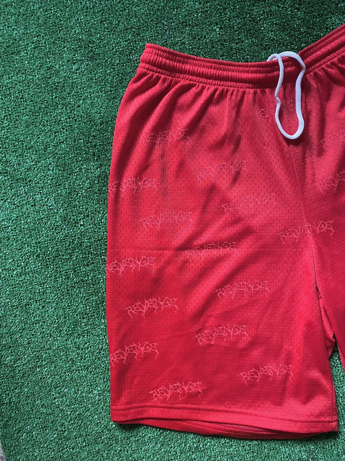 Revenge Revenge XXXTentacion 2017 OG Massacre Red Shorts Size US 38 / EU 54 - 3 Thumbnail