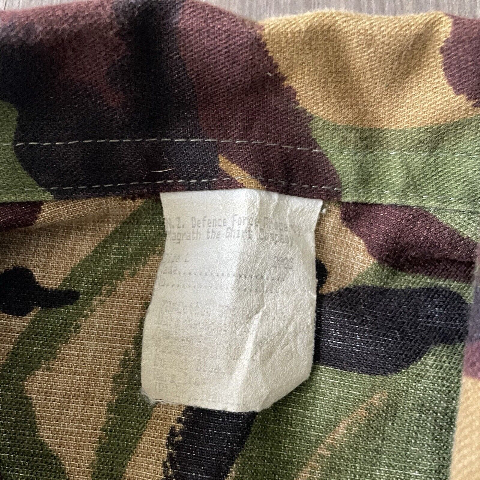 Vintage Vintage New Zealand Military Jacket Combat Shirt Size XL Size US XL / EU 56 / 4 - 5 Thumbnail