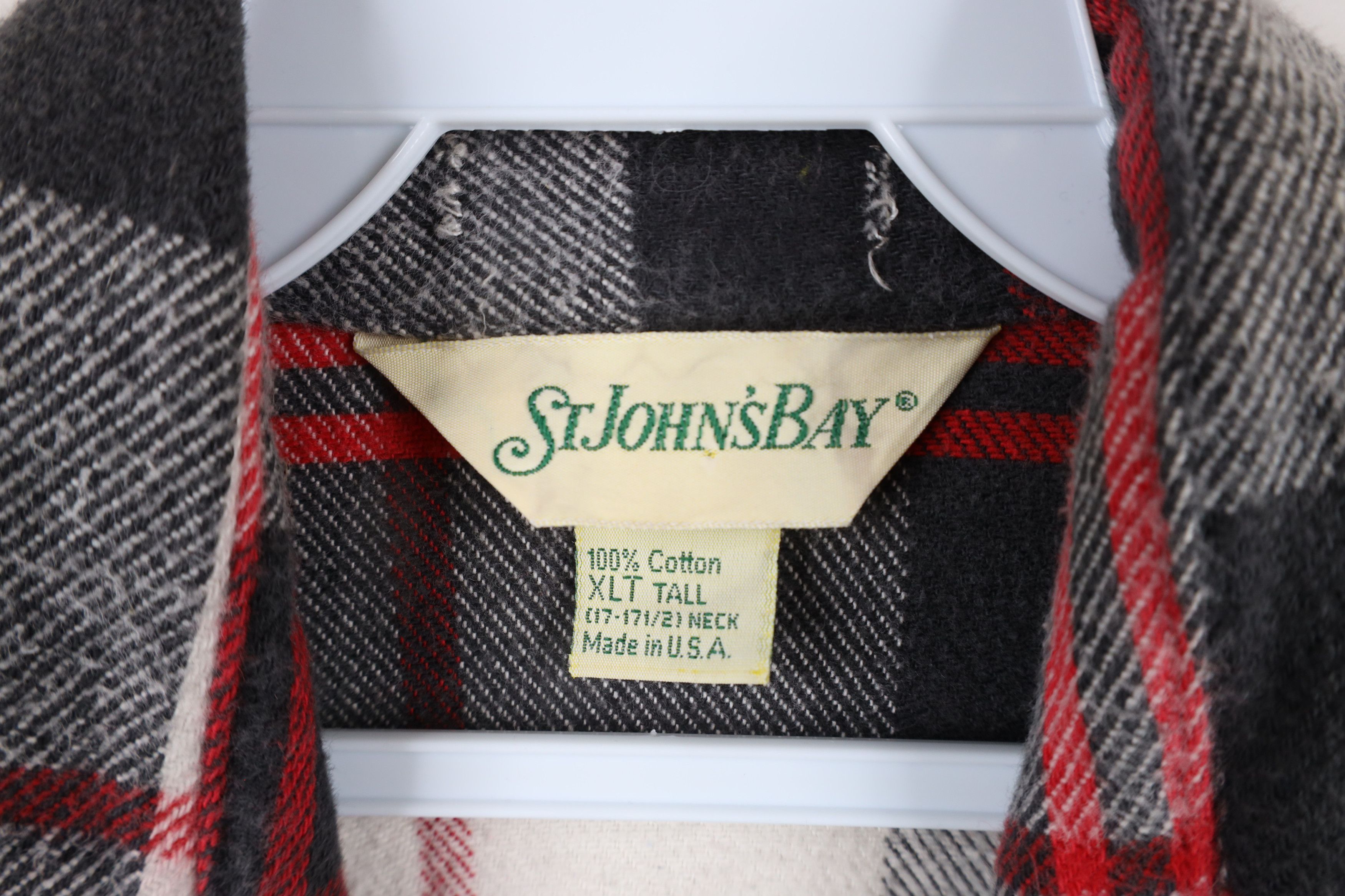 Vintage Vintage 90s Streetwear Heavyweight Flannel Button Shirt USA Size US XL / EU 56 / 4 - 9 Thumbnail