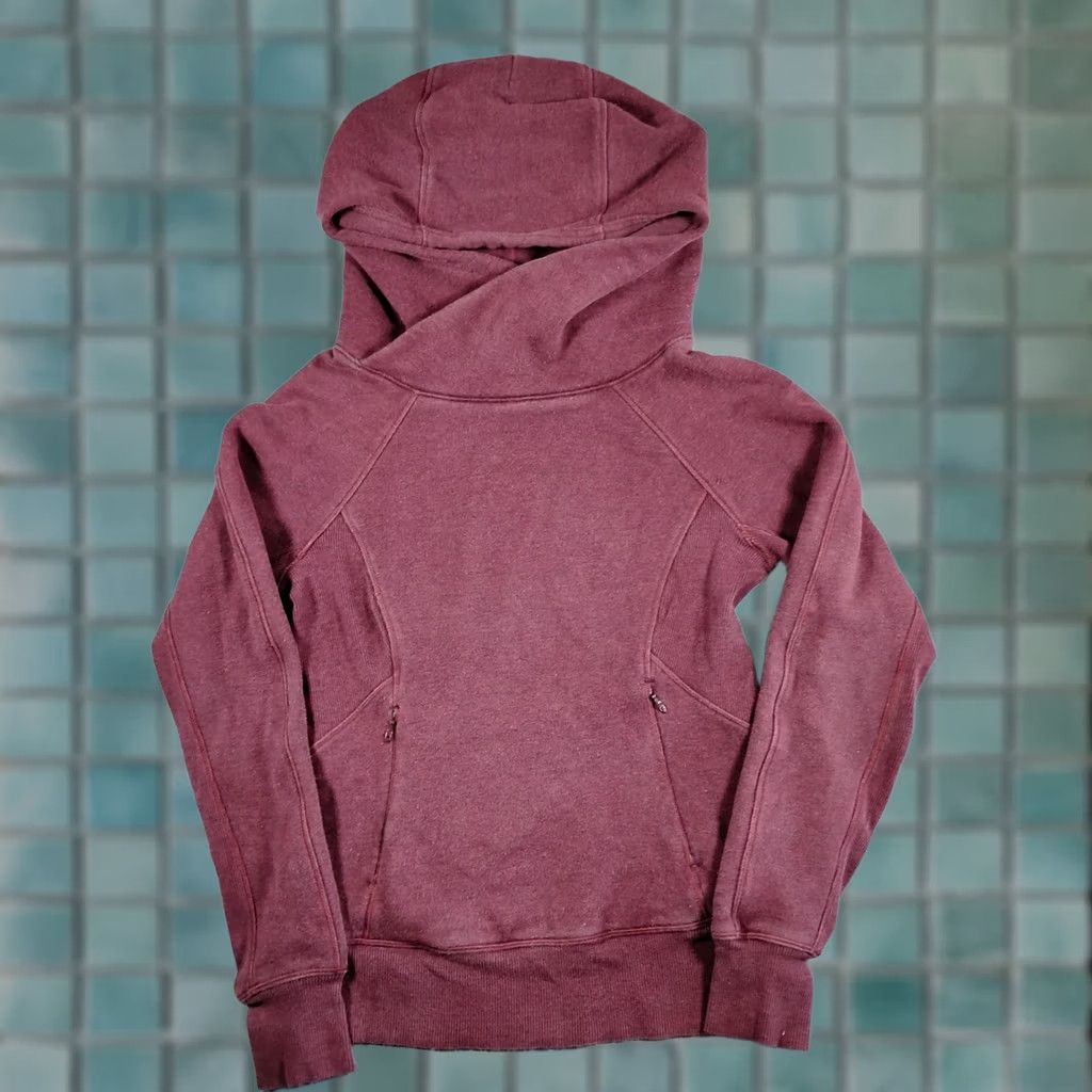 Lululemon Lululemon Hoodie Pullover Activewear Maroon Heathered Wine Size 2 Size XS / US 0-2 / IT 36-38 - 1 Thumbnail