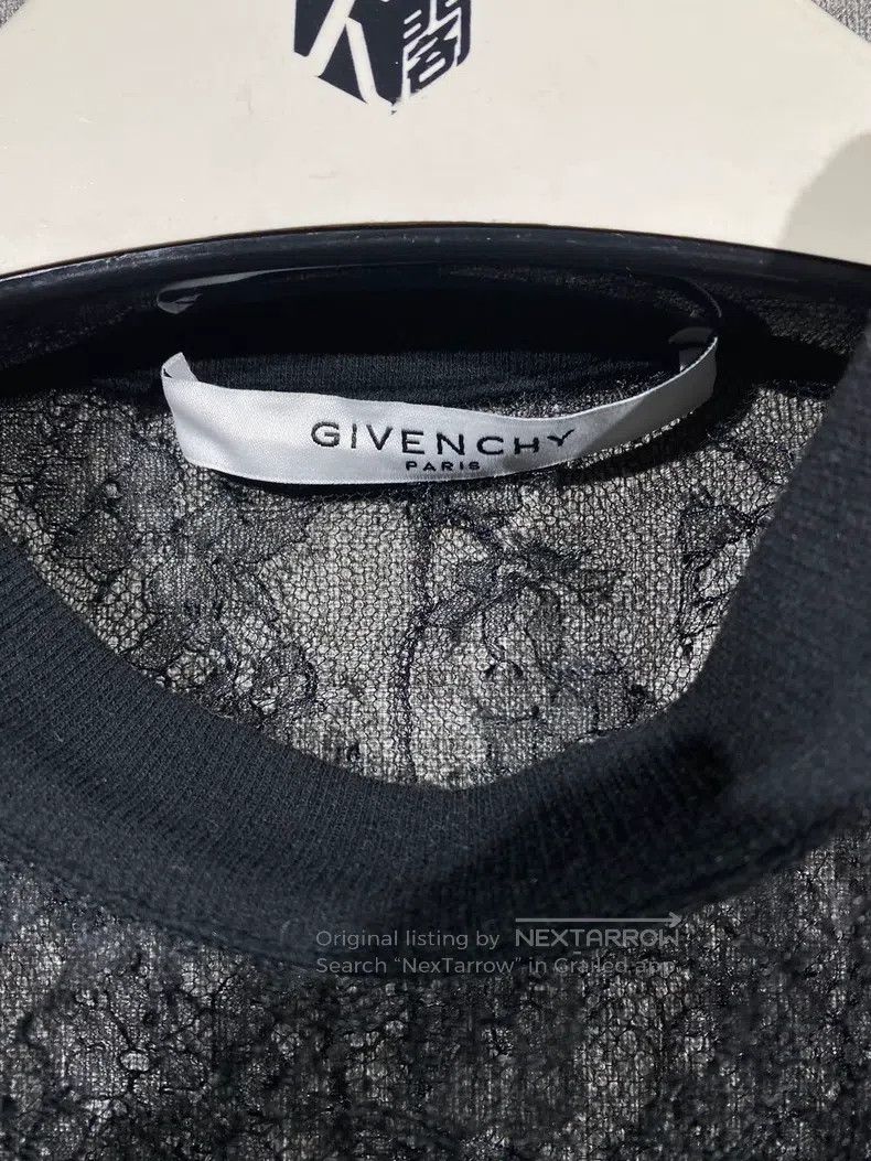 Givenchy Givenchy Size36 Women's lace top Size US M / EU 48-50 / 2 - 5 Thumbnail