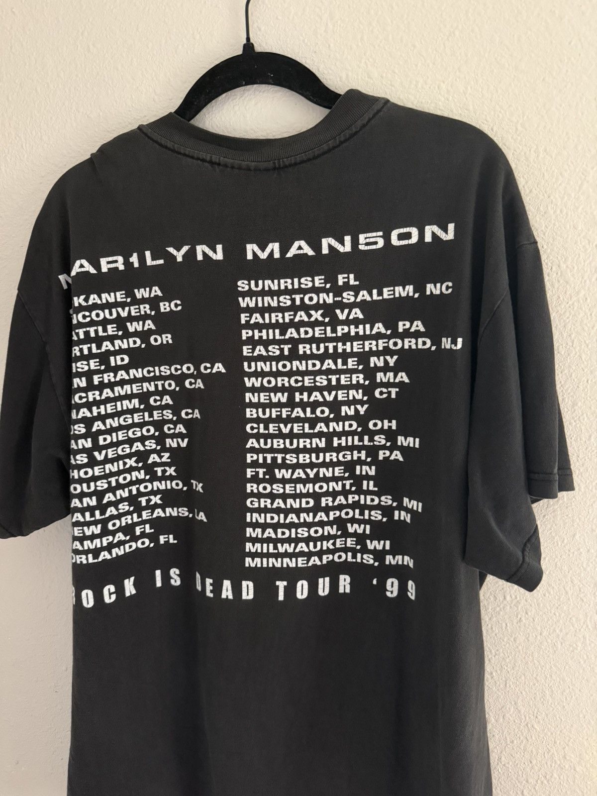 Vintage Marylin Manson “Rock is Dead ‘99 “Tour Tee Size US L / EU 52-54 / 3 - 2 Thumbnail