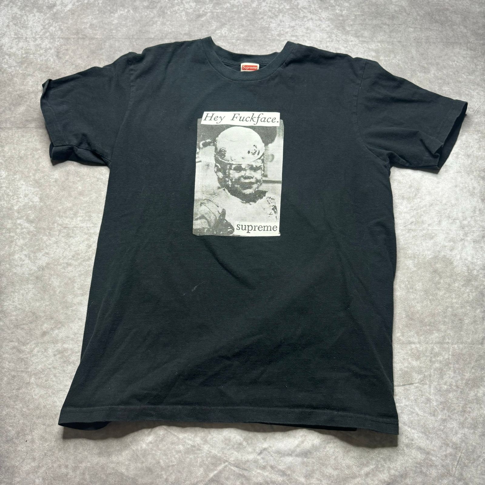 Supreme Supreme Hey F*ckFace Men’s Tee SS18 Size US M / EU 48-50 / 2 - 2 Thumbnail