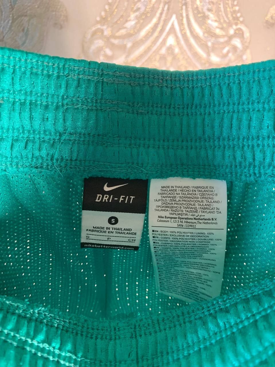 Nike Vintage Nike Running Shorts Retro Drill Swoosh Y2K 90s Size US 30 / EU 46 - 6 Thumbnail