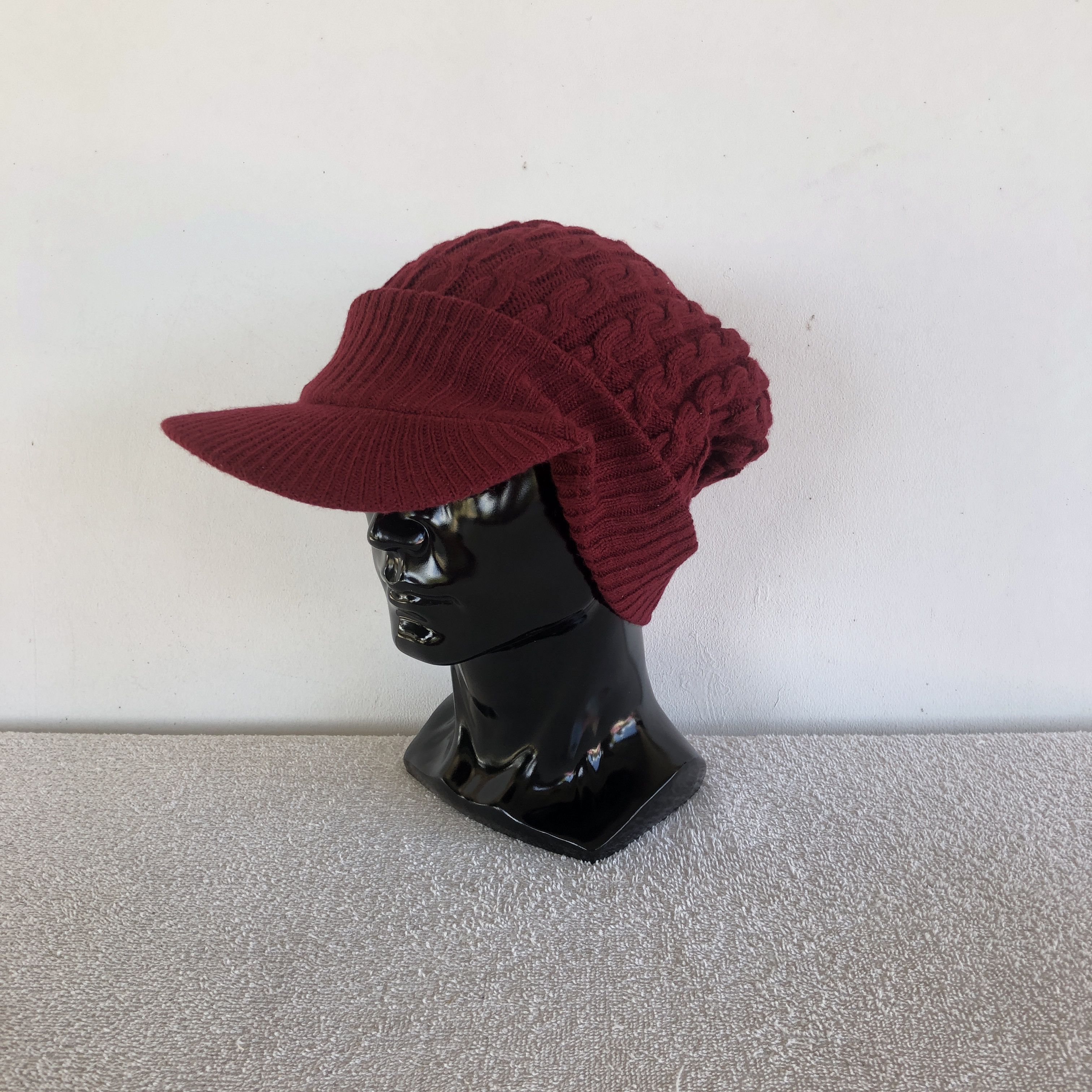 Japanese Brand Vintage Aran Isle Knitted Hats Beanie Snow Caps Size ONE SIZE - 1 Thumbnail