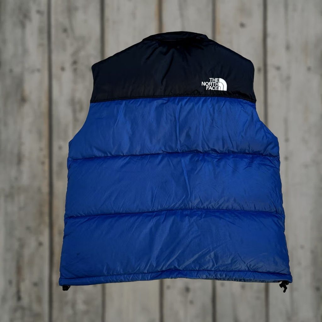 The North Face VINTAGE The North Face Nuptse 700 Down Vest XL Blue 90s Puffer Men Mens Size US XL / EU 56 / 4 - 1 Thumbnail