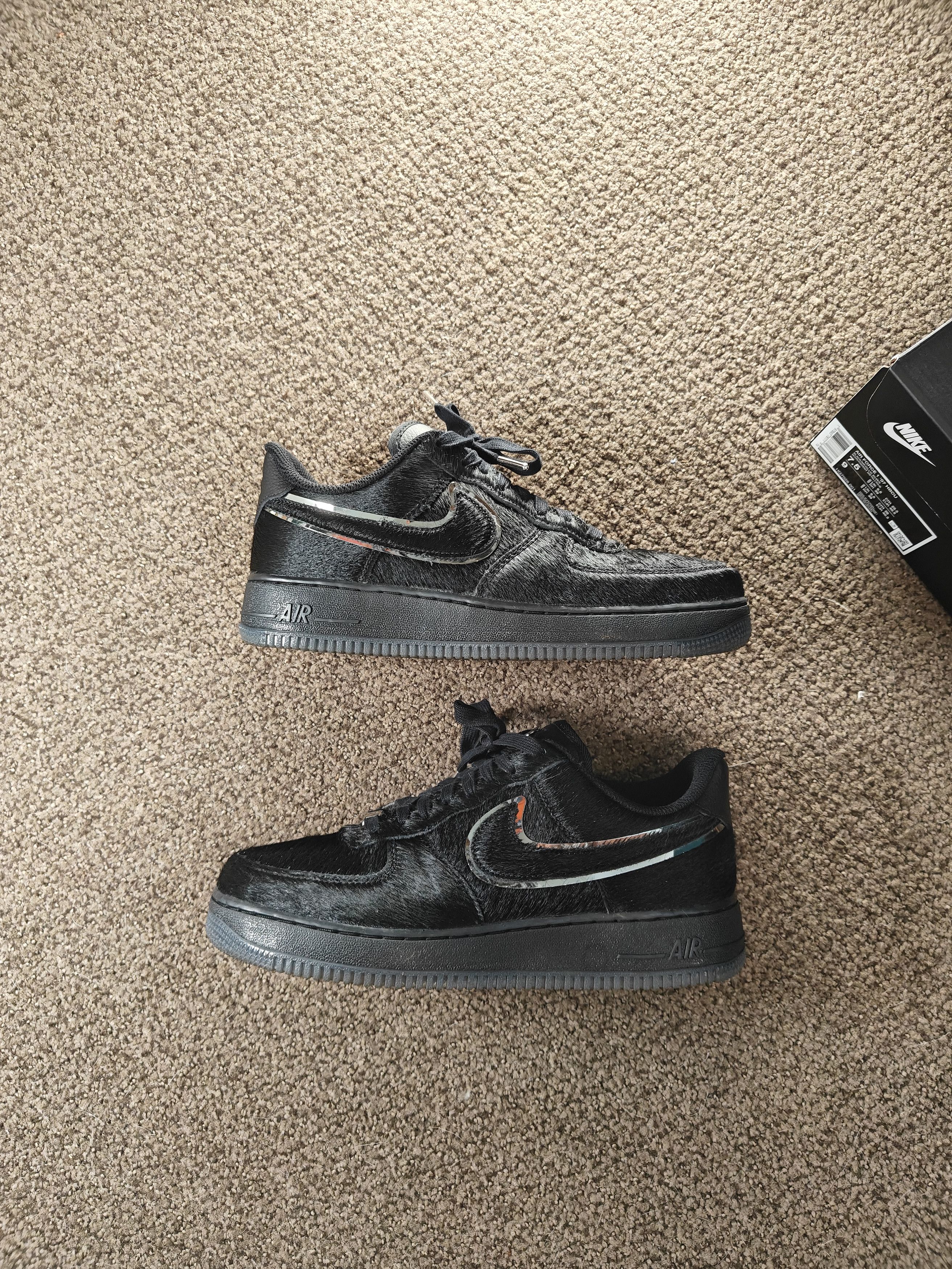 Nike Nike Air Force One vuu yard runners 7.5M worn once Size US 7.5 / EU 40-41 - 2 Thumbnail