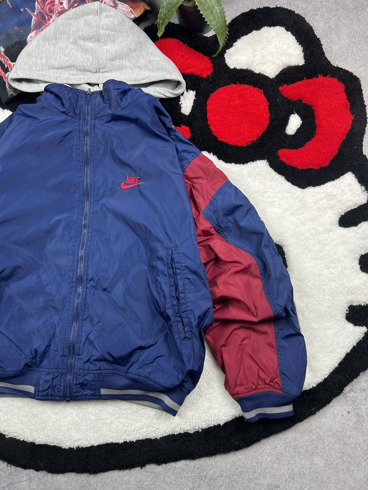 Vintage Vintage Nike Big Logo Oversized Reversible Nylon 90s Jacket Size US S / EU 44-46 / 1 - 13 Thumbnail
