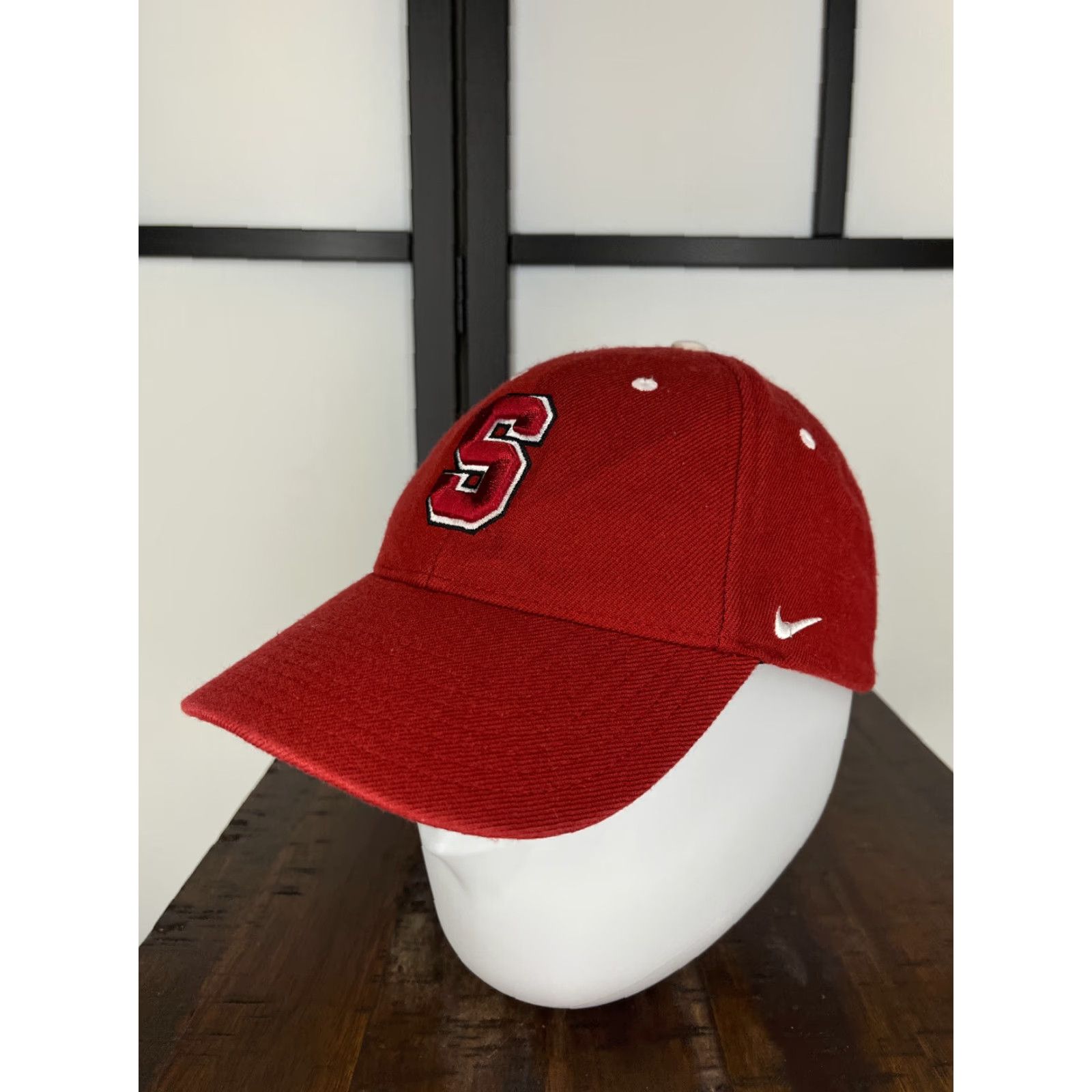 Nike VINTAGE Stanford Hat Cap Strap Back Adult OS Red Nike Baseball Cap Hats Unisex Adults OS Red 2004 Grand Open Roscoe Maples Pavilion Mens Size ONE SIZE - 4 Thumbnail