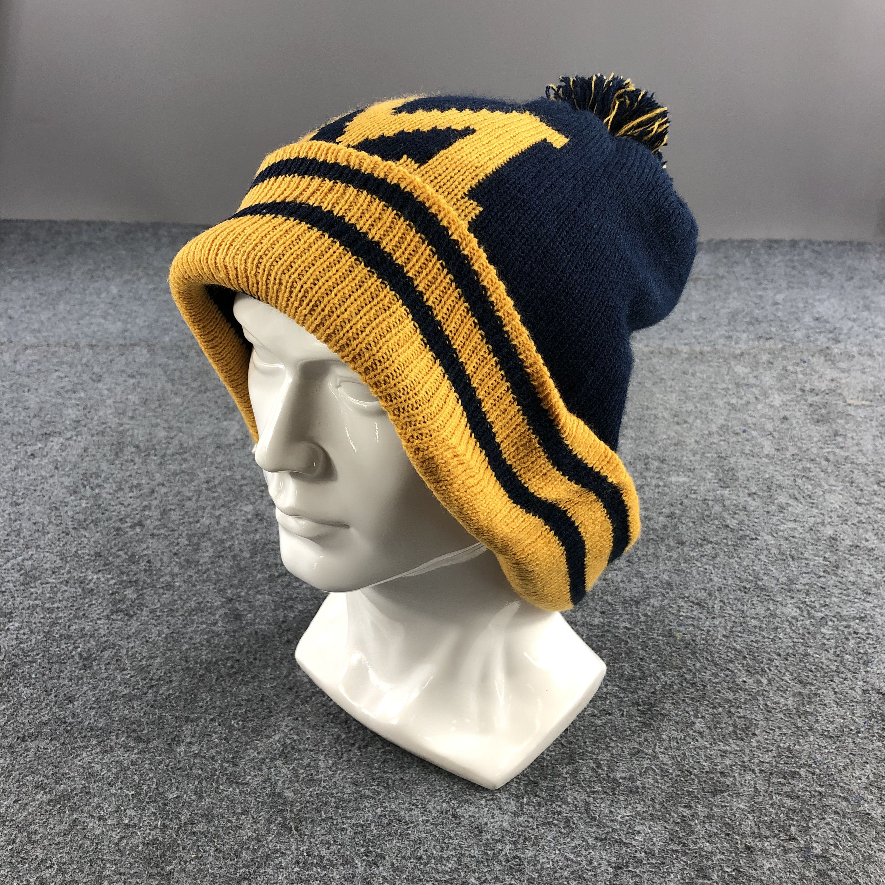 image of Vintage x Winter Session Infielder Design Bobble Slouchy Beanie Snowcap Snow Hat B148, Men's