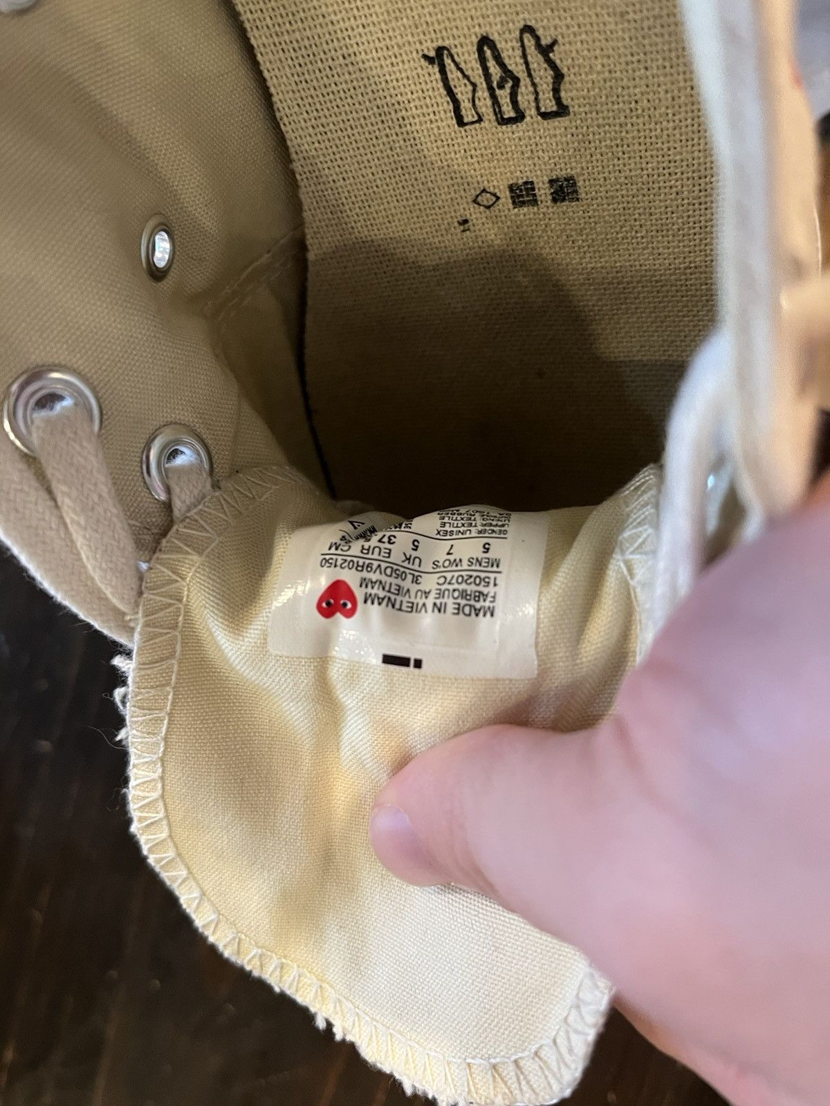 Comme des Garcons × Converse CDG Low Top Converse Size US 7 / IT 37 - 6 Thumbnail