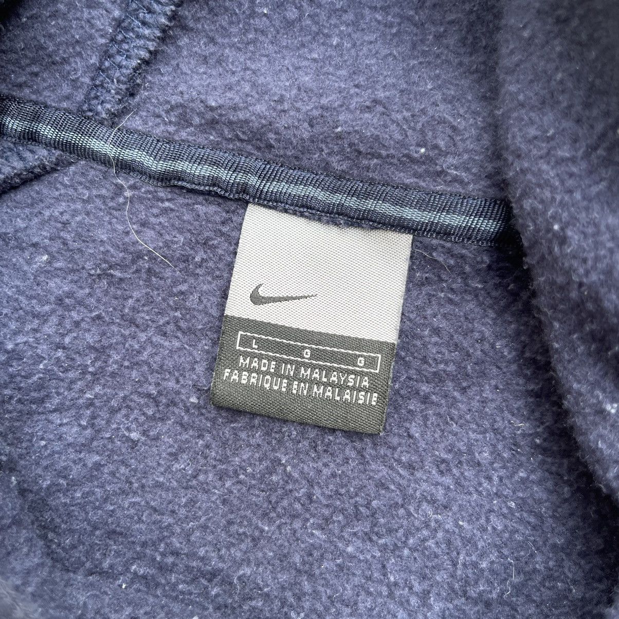 Nike Vintage Y2K NIKE Mini Swoosh Tech Hoodie Size US L / EU 52-54 / 3 - 7 Thumbnail
