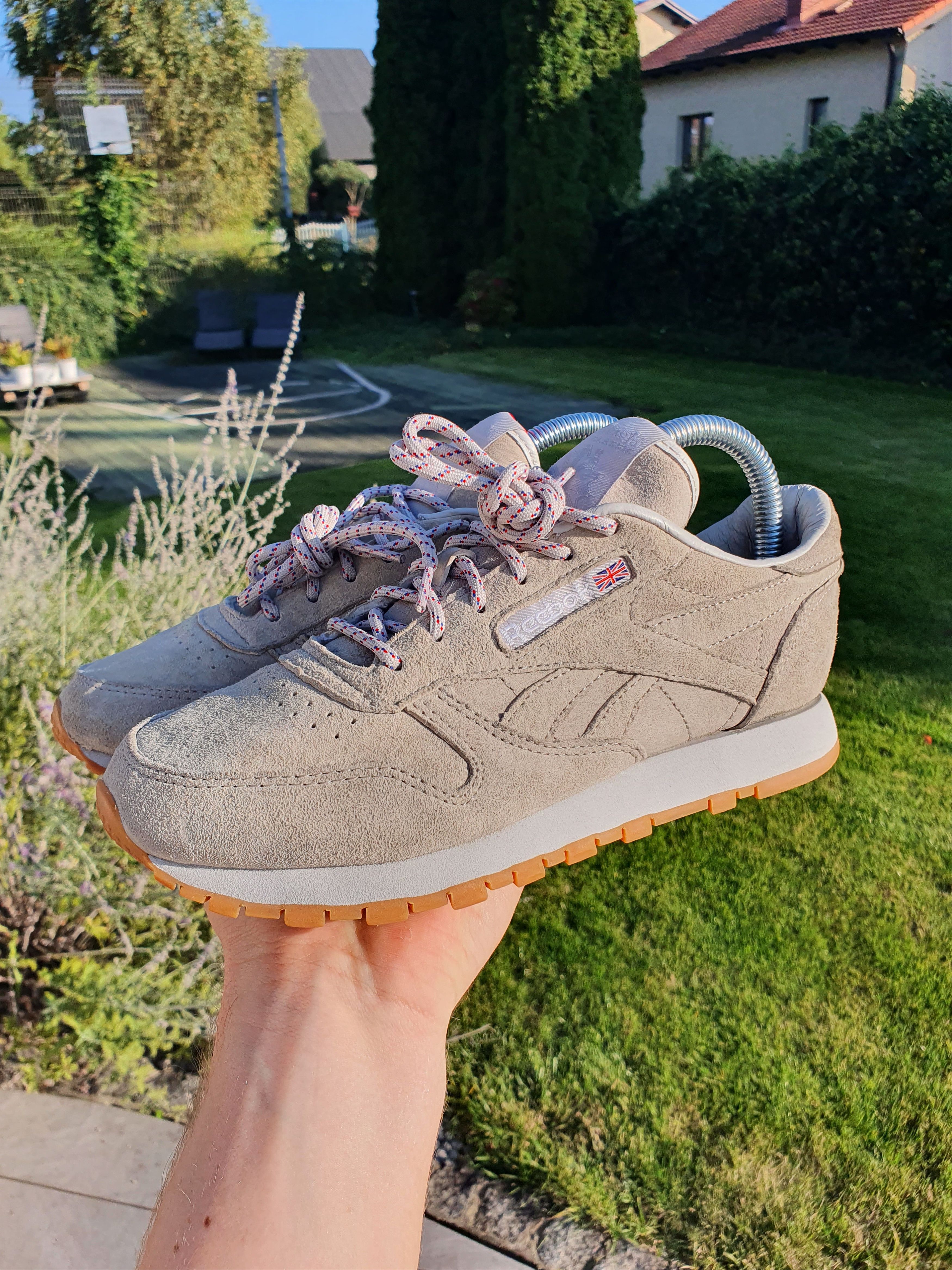 Kendrick Lamar × Reebok Rebbok Classic Leather x Kendrick Lamar Neutral TDE Size US 4.5 / IT 34.5 - 5 Thumbnail