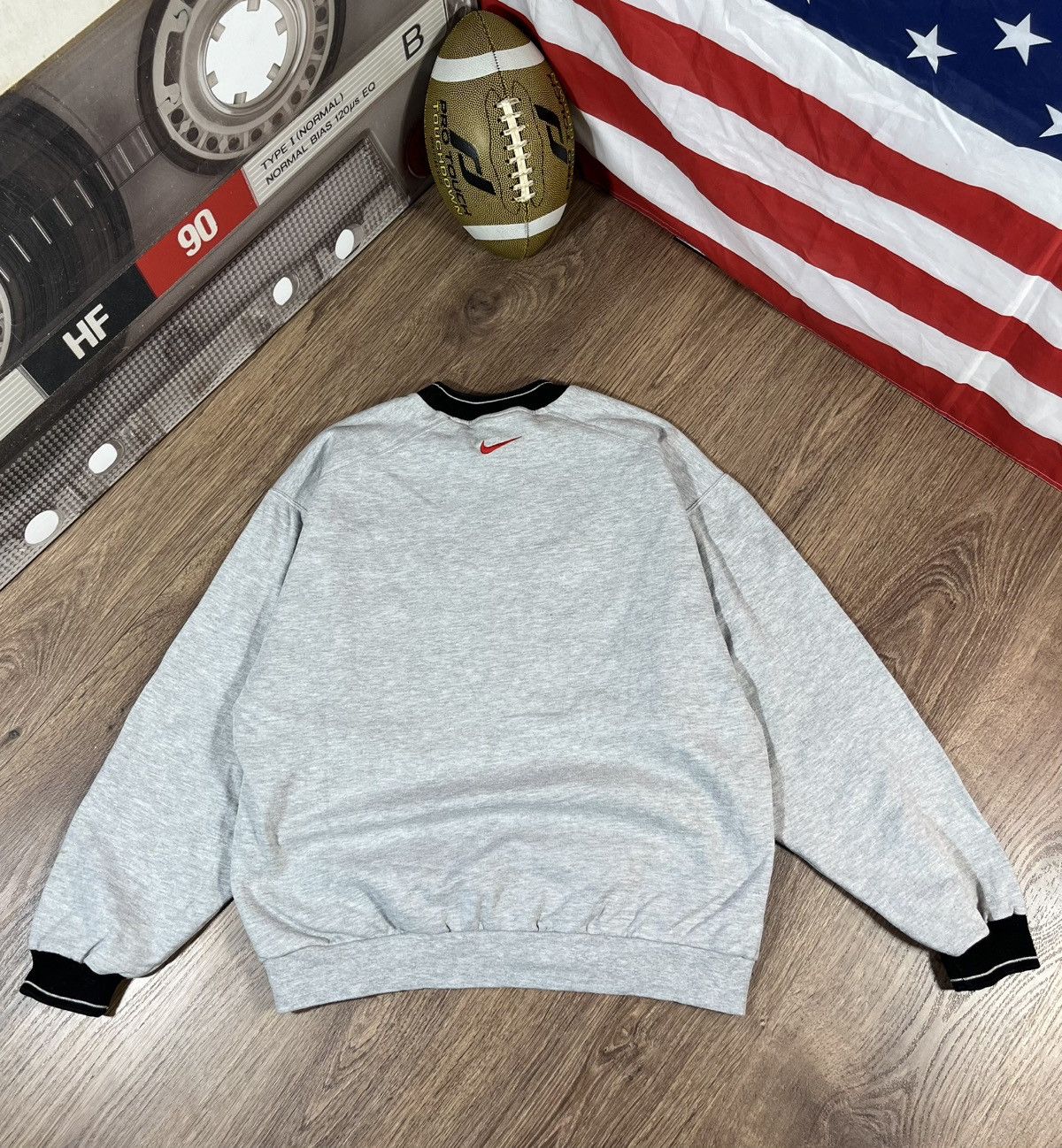 Nike Vintage Nike Sweatshirt Swoosh Big Logo Size US M / EU 48-50 / 2 - 12 Thumbnail