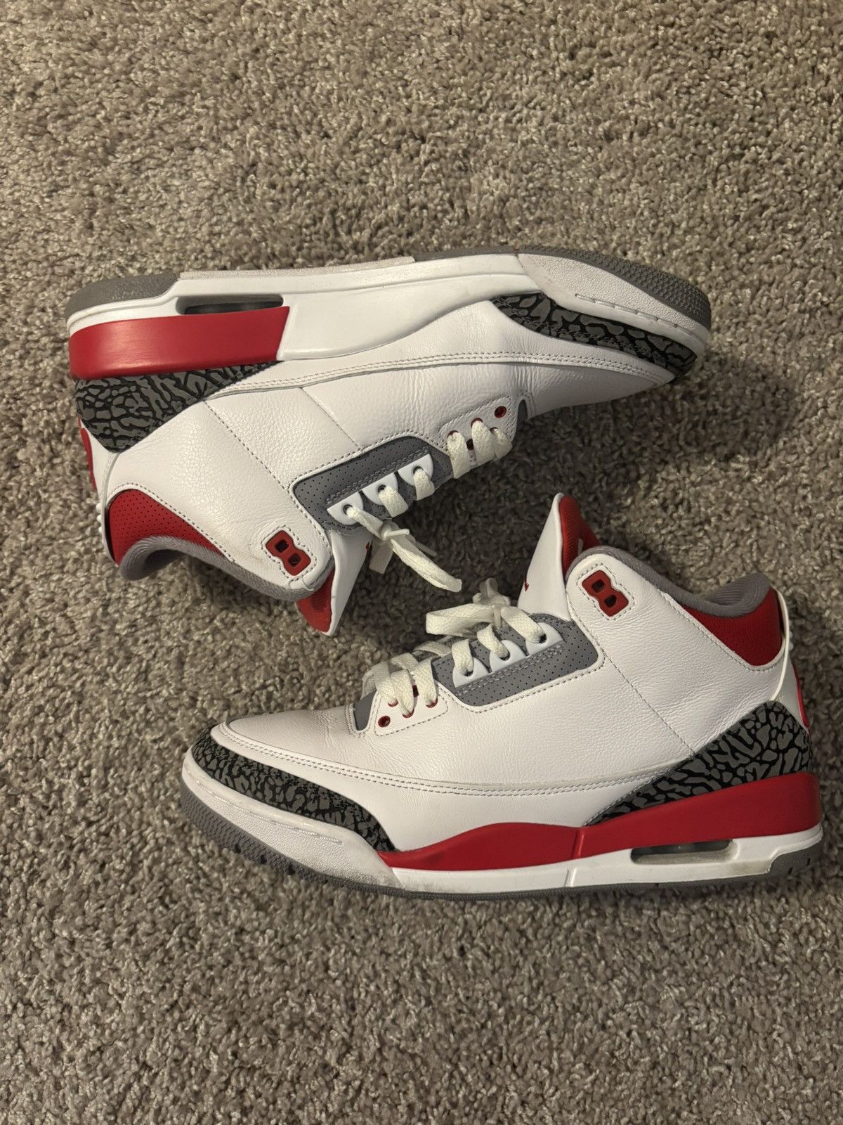 Jordan Brand Fire Red 3 Size US 10 / EU 43 - 2 Thumbnail