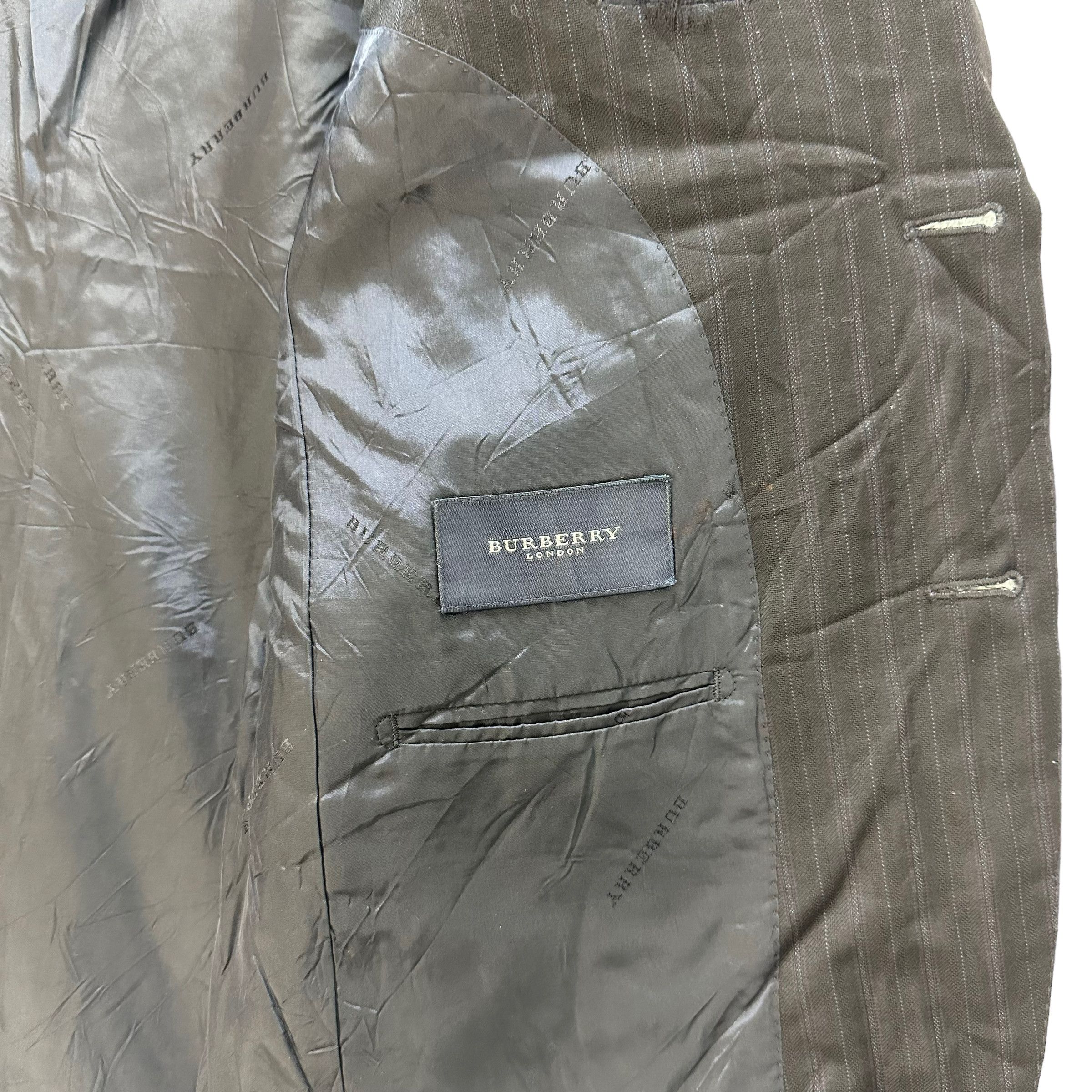 Burberry BURBERRY LONDON STRIPES SUIT JACKET / BLAZERS #8036-197 Size 42R - 8 Thumbnail