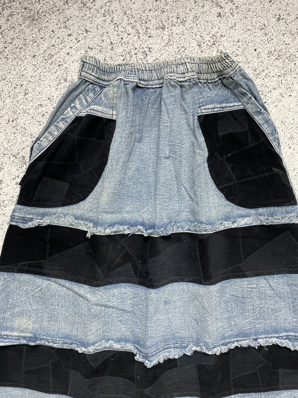 If Six Was Nine 2000s Maxi Skirt Hagi Jeans Gothic Skirt Y2K Size 29" - 2 Thumbnail
