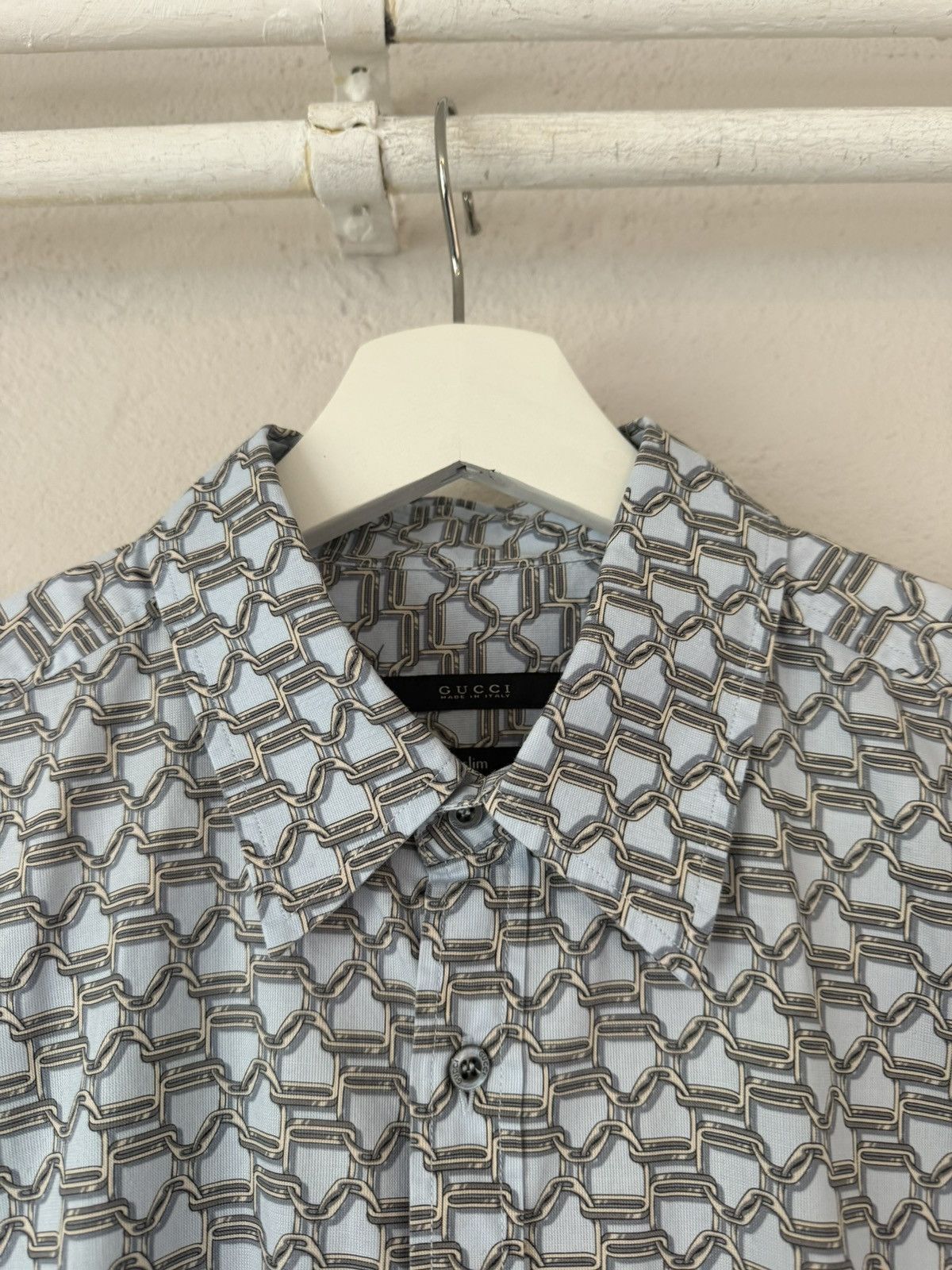 Gucci Slim Fit Shirt with All-Over Chain Print Size US M / EU 48-50 / 2 - 2 Thumbnail