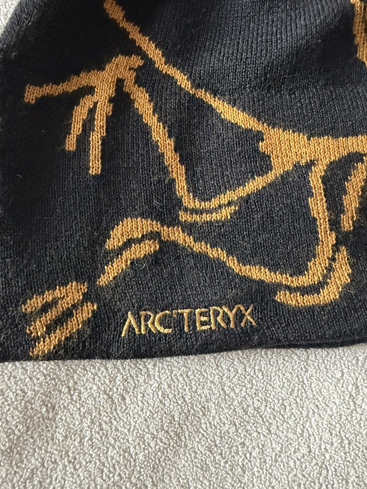 Arc'teryx Arcteryx gold and black bird toque skully Size ONE SIZE - 3 Thumbnail