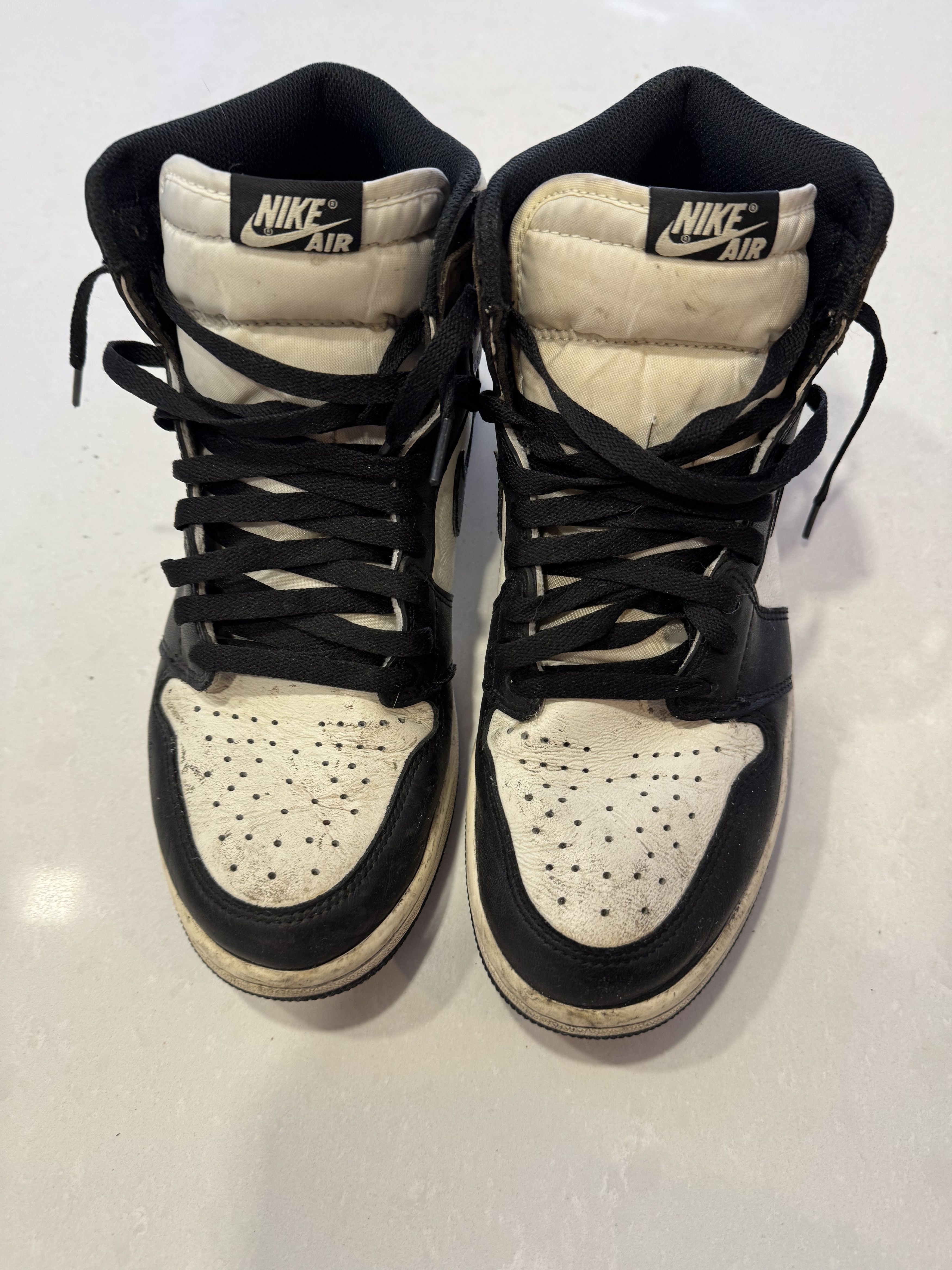 Jordan Brand Jordan 1 Retro High Size US 10 / EU 43 - 3 Thumbnail