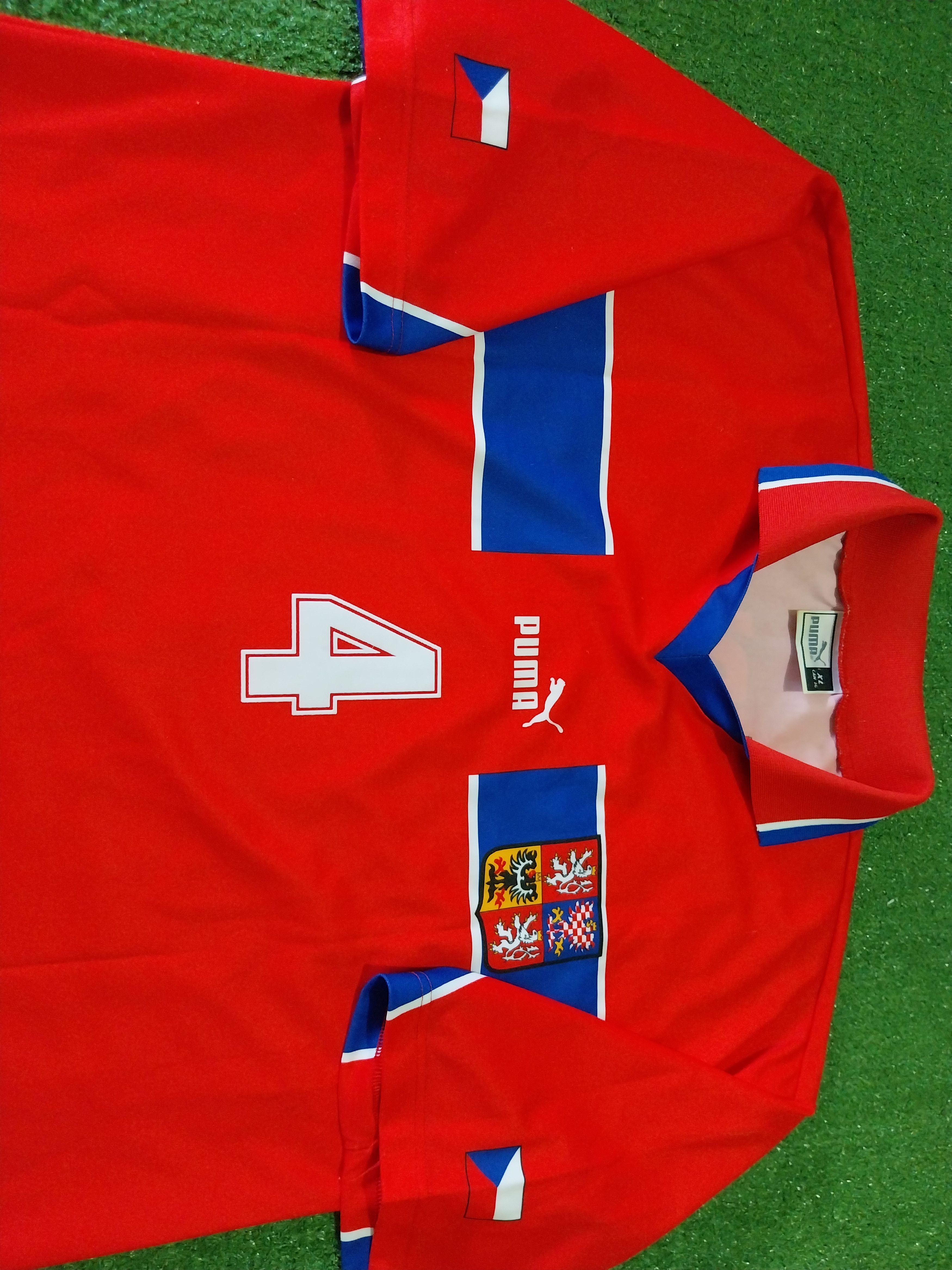Puma Czech republic home 1999/2000 pavel nedved jersey football Size US XL / EU 56 / 4 - 3 Thumbnail