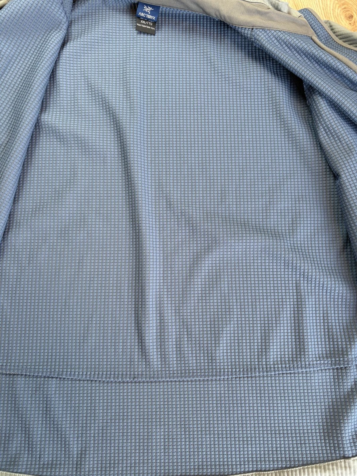 Arc'teryx Vintage Arc'teryx Gore-Tex Soft Shell Lined Jacket Canada Size US L / EU 52-54 / 3 - 10 Thumbnail