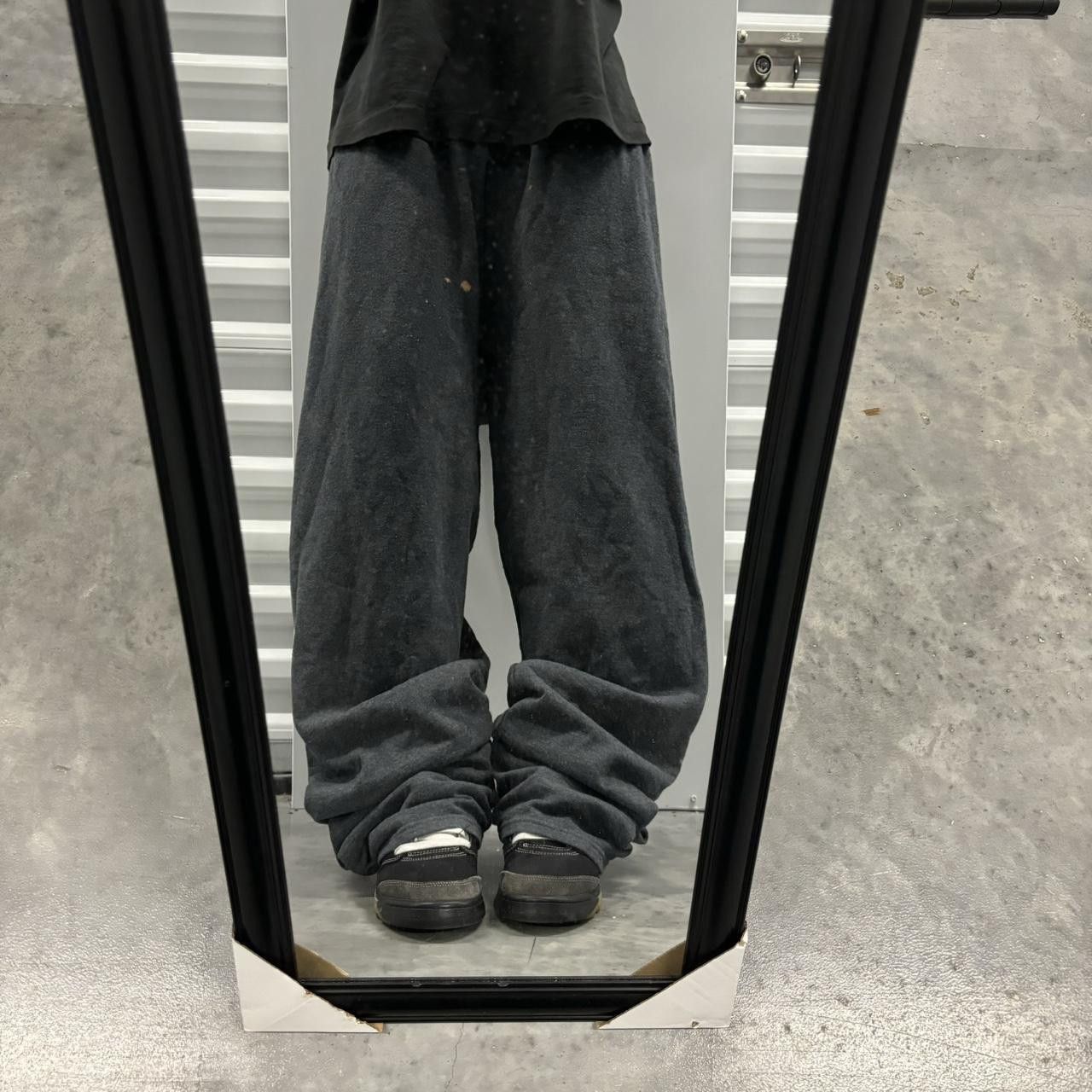 Japanese Brand × Vintage Crazy Vintage Y2K/2000s Baggy Dark Grey Skater Essential Sweatpants! Size US 36 / EU 52 - 1 Thumbnail
