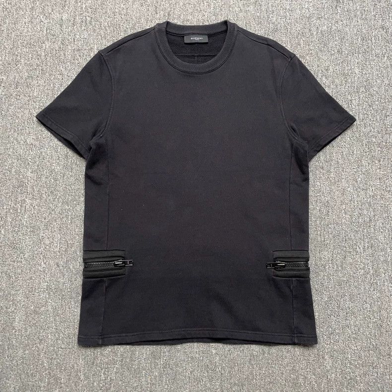 Givenchy givenchy black short sleeve t-shirt with zippers-dmc Size US S / EU 44-46 / 1 - 1 Thumbnail