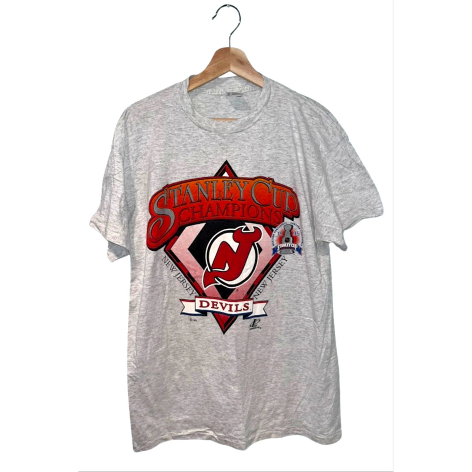Logo Athletic New Jersey Devils Logo Athletic NHL Stanley Cup Champions L Size US L / EU 52-54 / 3 - 6 Thumbnail