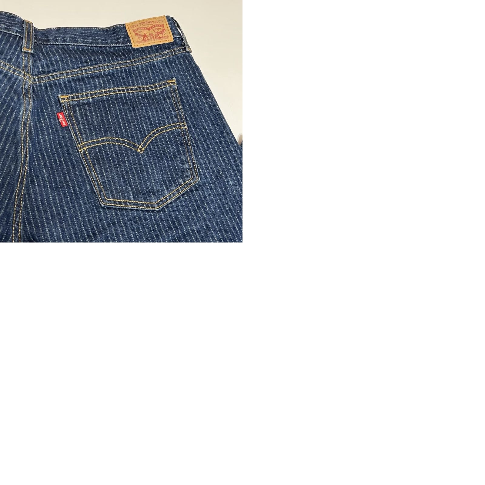Levi's Levi's Jeans Pinstriped Low Pro Relaxed Straight Leg Womens 35x29 Denim Blue 5-Pocket Closure Button Zip Jeans Size 24" / US 00 / IT 34 - 9 Thumbnail