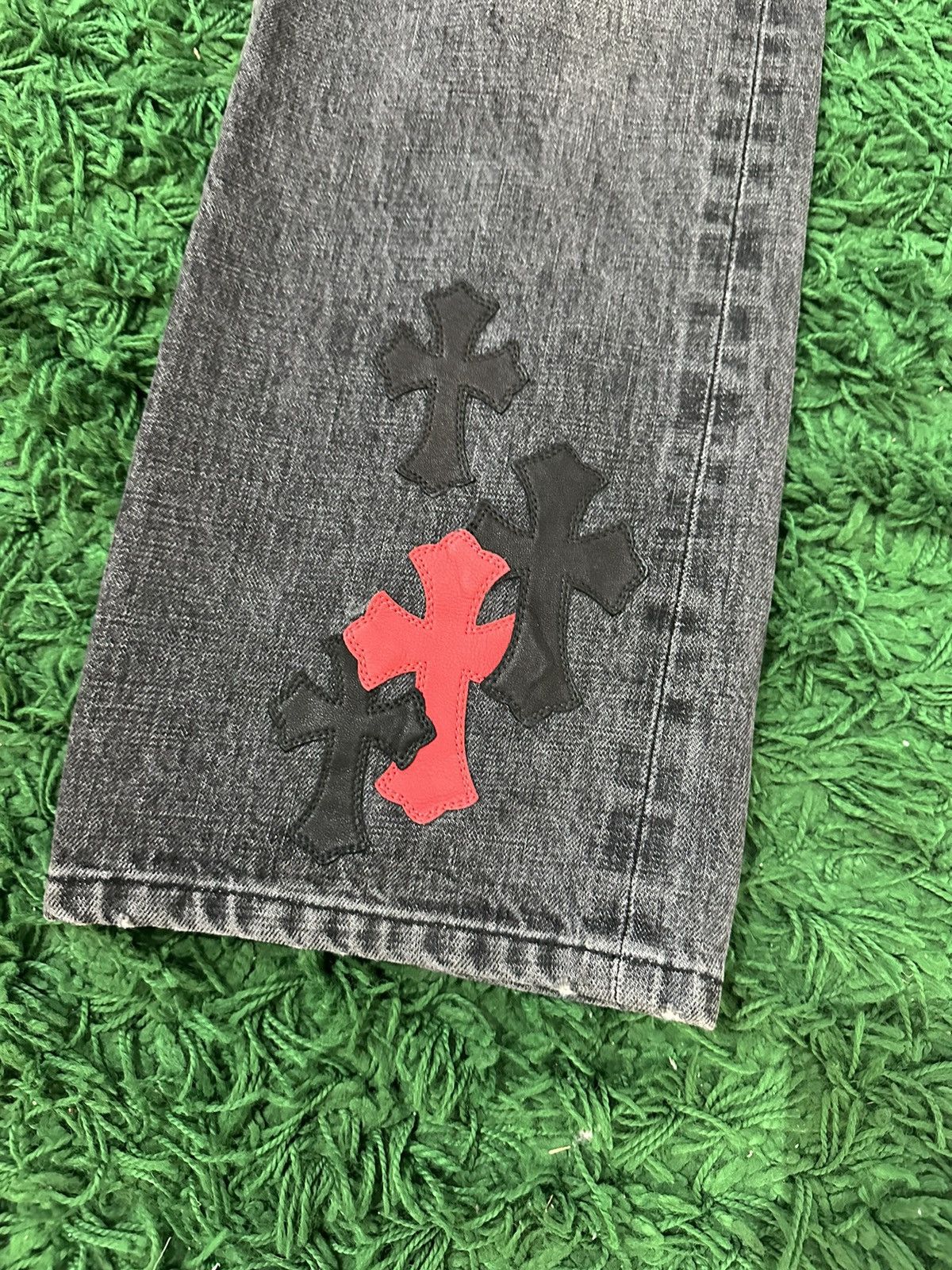 Chrome Hearts Chrome Hearts Black Red Patch Jeans Size US 34 / EU 50 - 4 Thumbnail