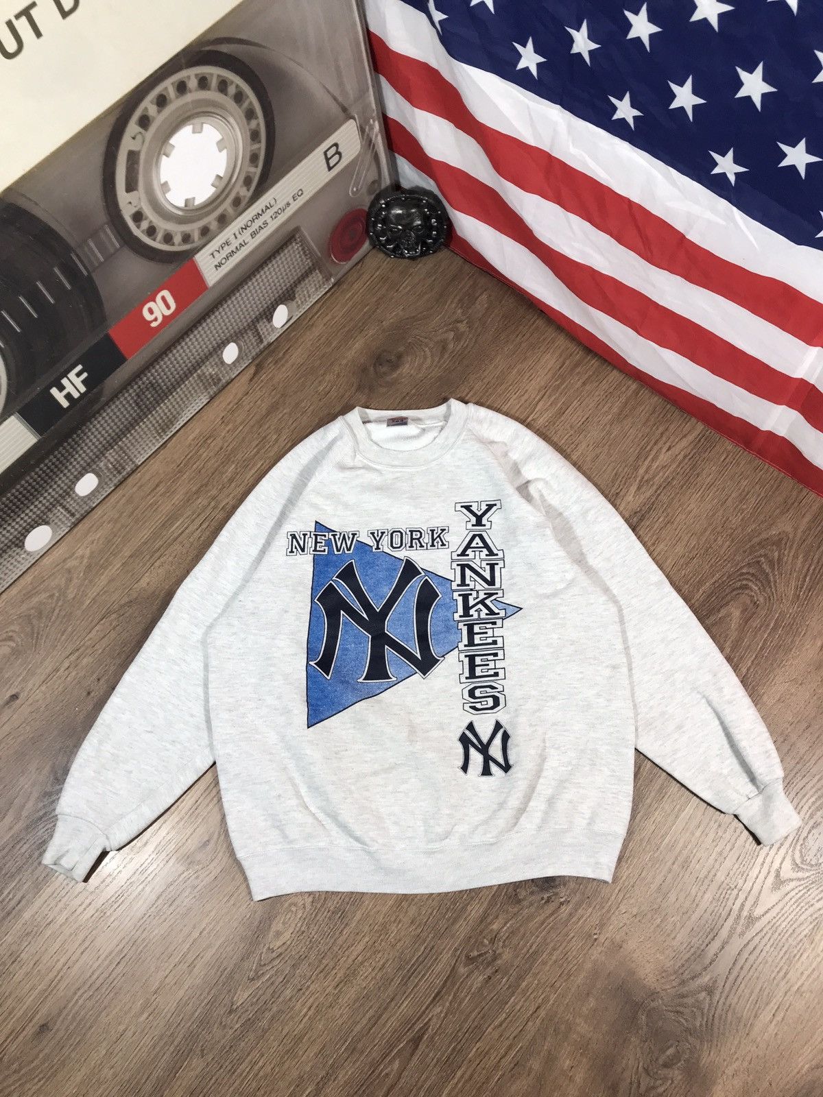 Jerzees × New York Yankees × Vintage Vintage Jerzees New York Yankees Sweatshirt Size US L / EU 52-54 / 3 - 1 Thumbnail