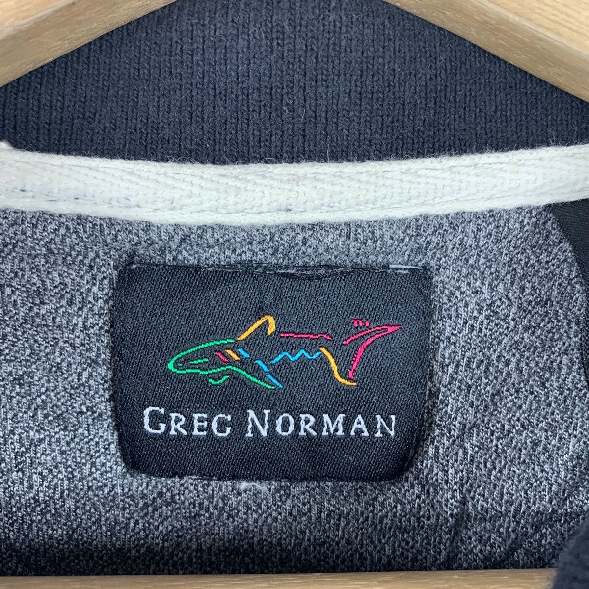 Greg Norman Vintage GREG NORMAN polo tee Size US L / EU 52-54 / 3 - 3 Thumbnail