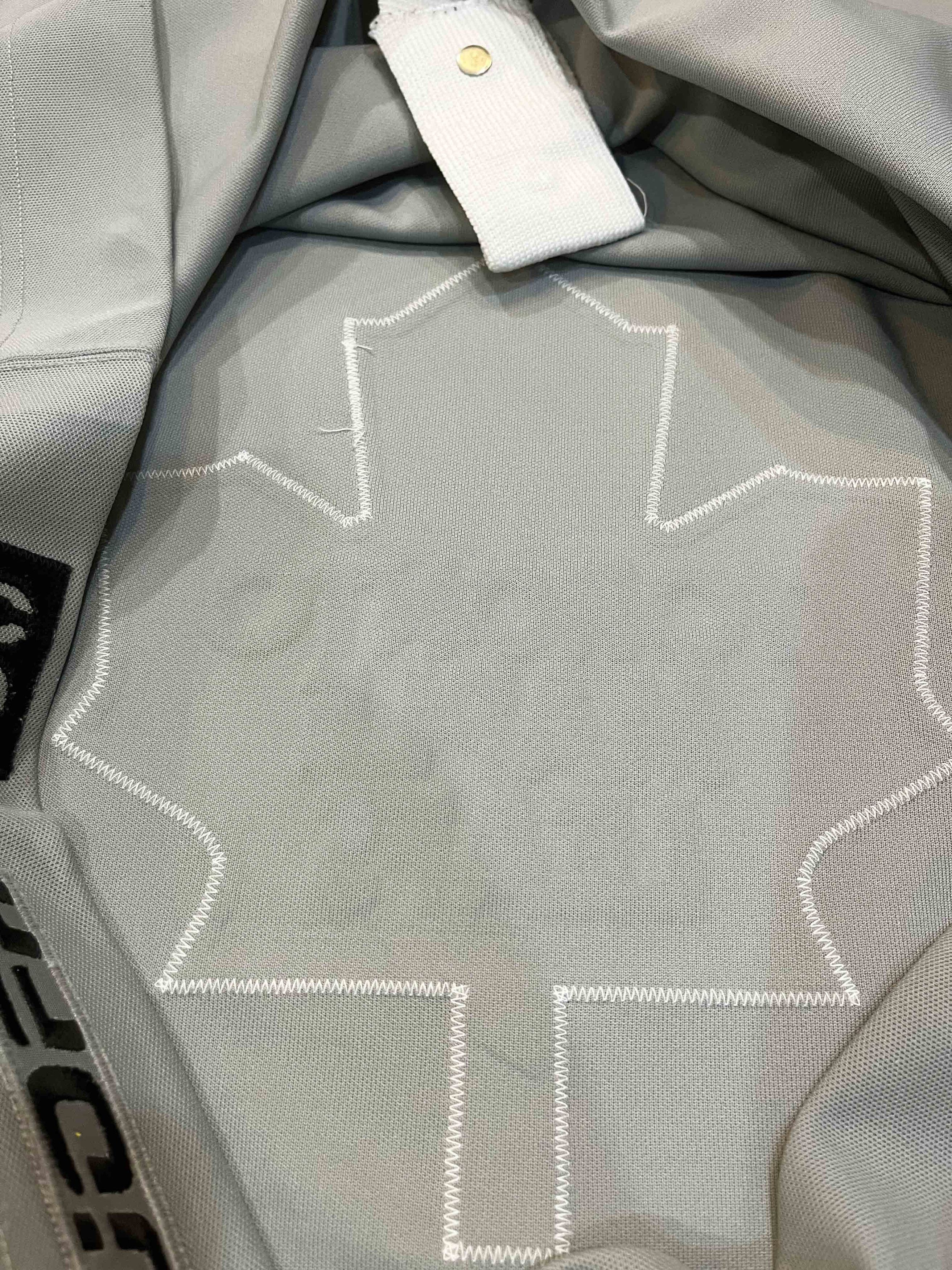 Ccm × Vintage CCM Authentic Toronto Maple Leafs Practice Hockey Jersey Size US XL / EU 56 / 4 - 6 Thumbnail