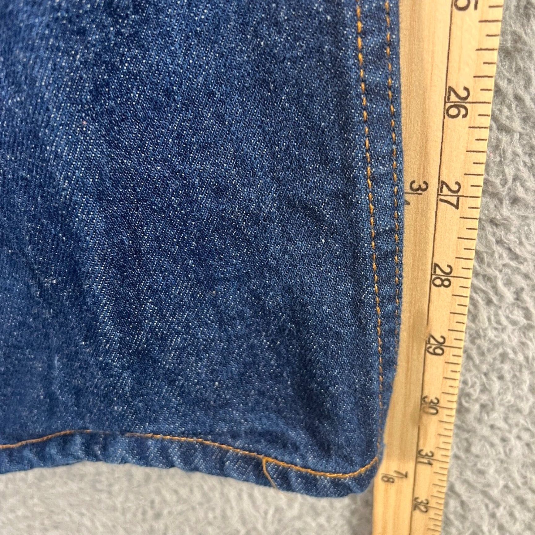 Levi's VINTAGE Levi's 540 Jeans Light Wash 36x32 Blue Relaxed Fit Made in USA Mens Size US 36 / EU 52 - 2 Thumbnail