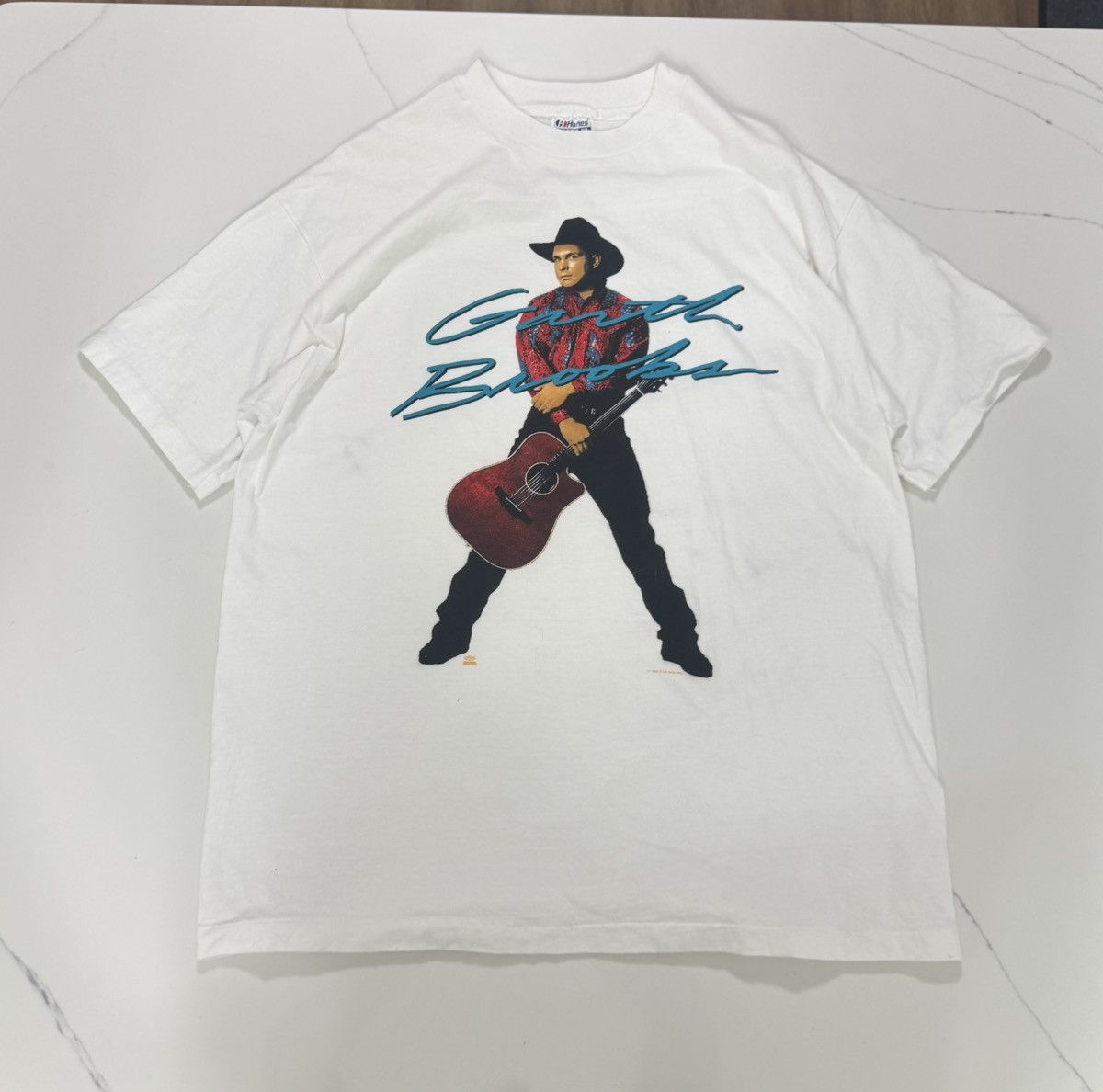 Hanes 🤠 Vintage 90s Garth Brooks Graphic Tee – Made in USA (XL) Size US XL / EU 56 / 4 - 1 Thumbnail