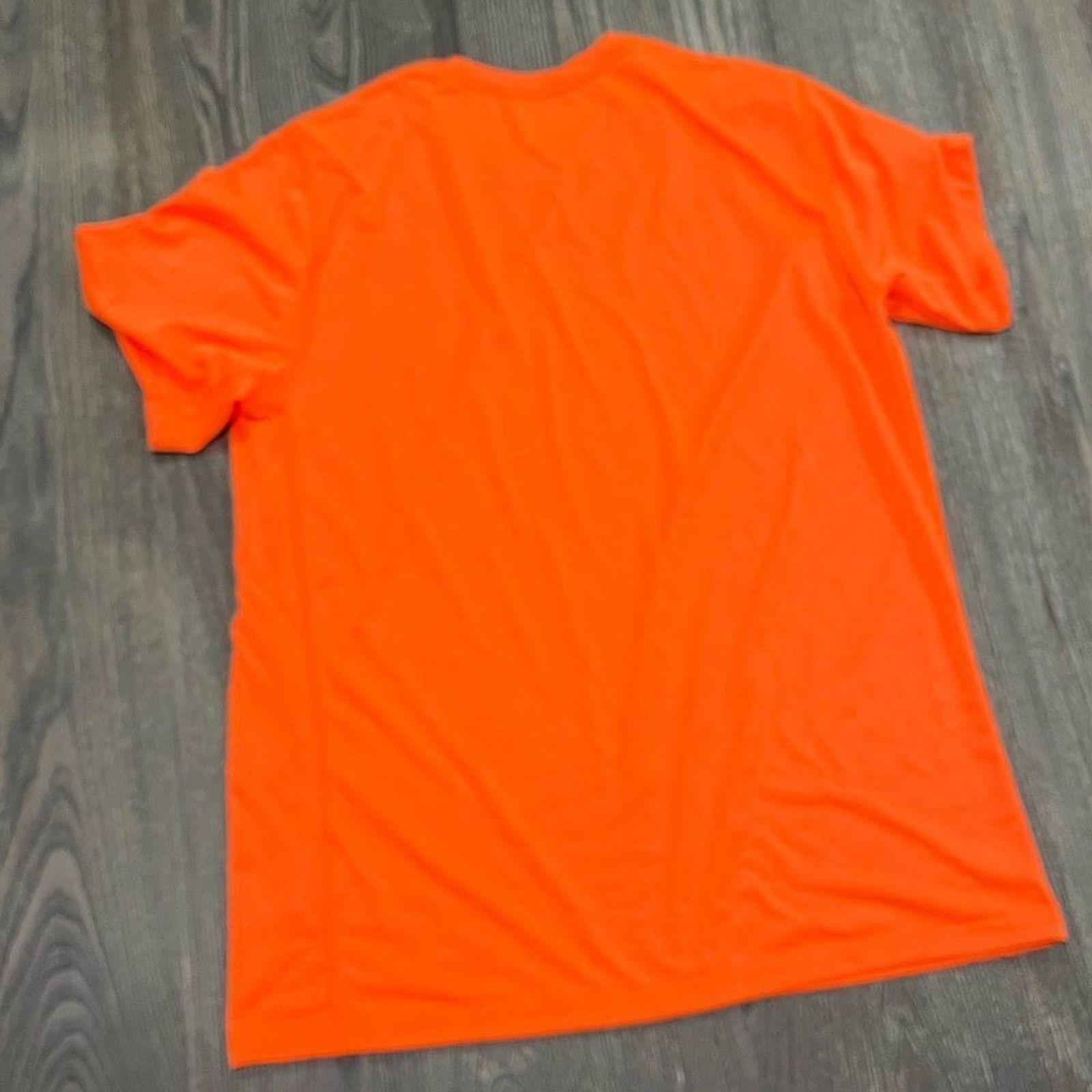 Nike NWOT Nike Dri-Fit T-Shirt Athletic Cut Crew Neck Size US L / EU 52-54 / 3 - 4 Thumbnail
