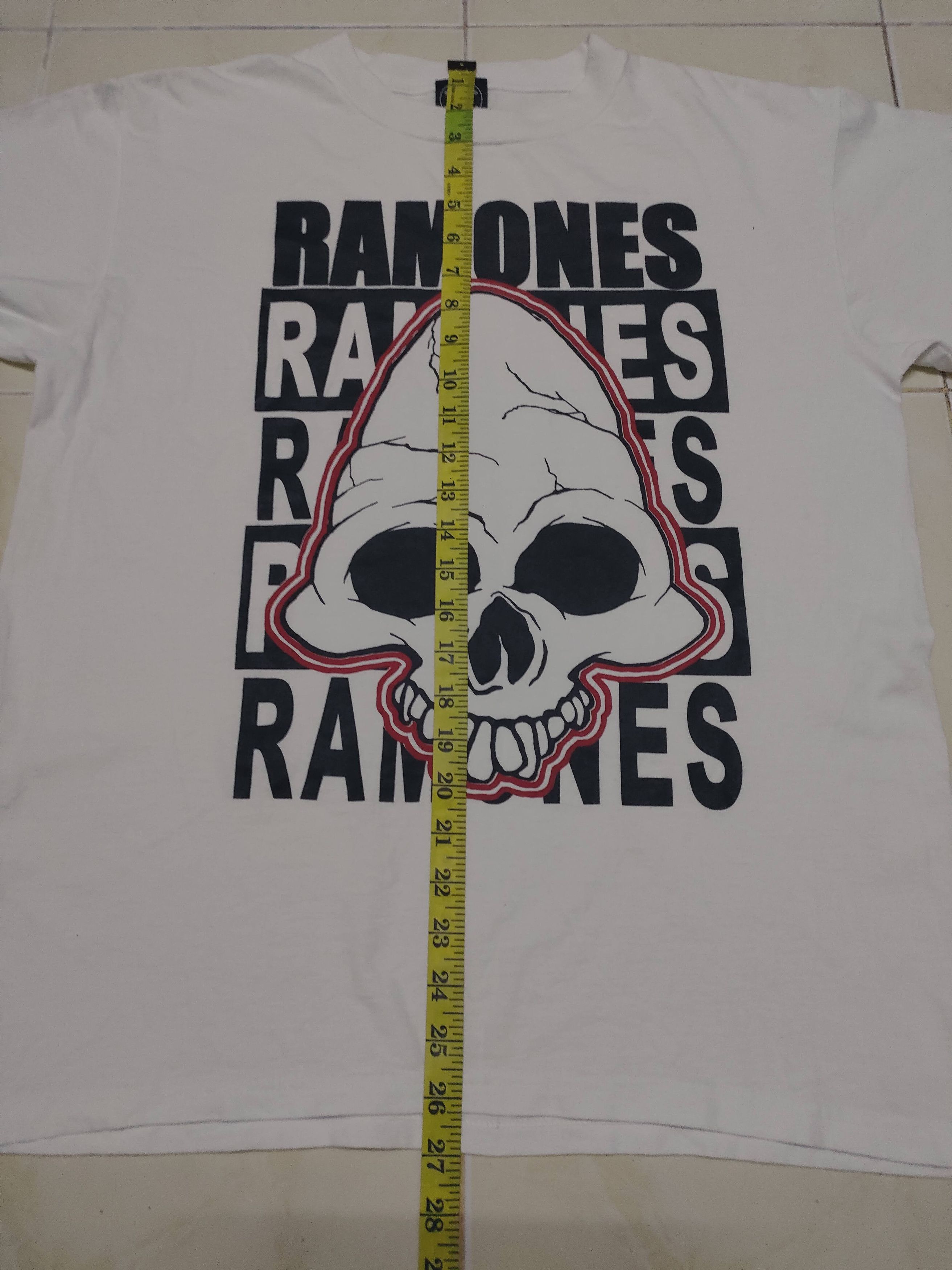 Band Tees × Vintage Vintage Ramones Band Rock Punk T Shirt Size US M / EU 48-50 / 2 - 6 Thumbnail