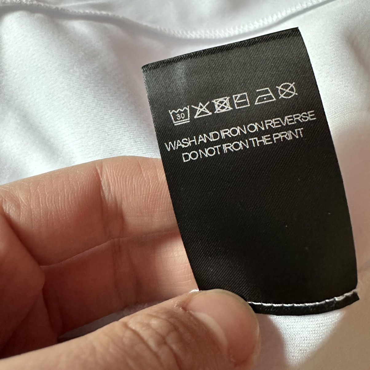 Vetements Vetements Trademark Footbal Jersey T-Shirt Size US S / EU 44-46 / 1 - 10 Thumbnail