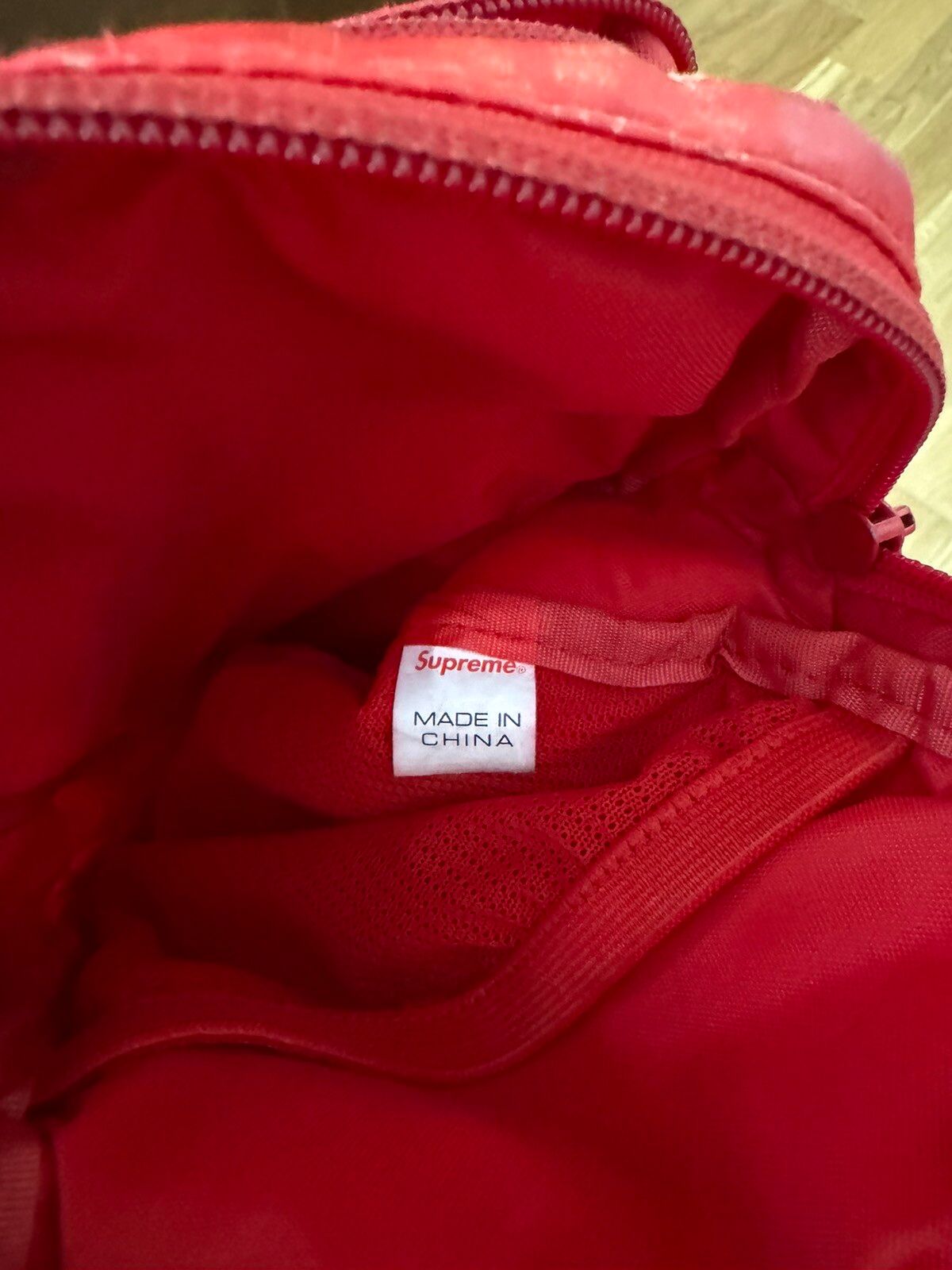 Supreme Supreme Red Shoulder Bag (FW17) Size ONE SIZE - 3 Thumbnail