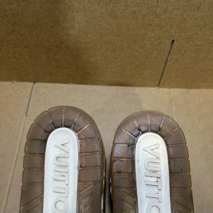 Louis Vuitton Louis Vuitton Trainer Monogram Floral Low-Top Sneakers -250 Size US 8 / EU 41 - 4 Thumbnail