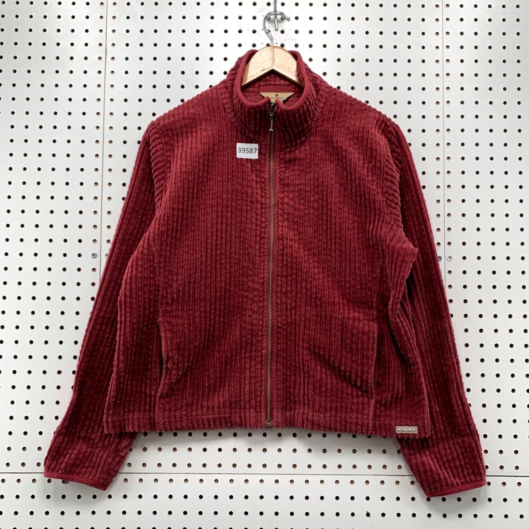 Vintage VINTAGE Woolrich Corduroy Zip Jacket Womens Large Black Cherry 21.5x23 Corduroy Zip Jacket Women L Black Climate? Size L / US 10 / IT 46 - 2 Thumbnail